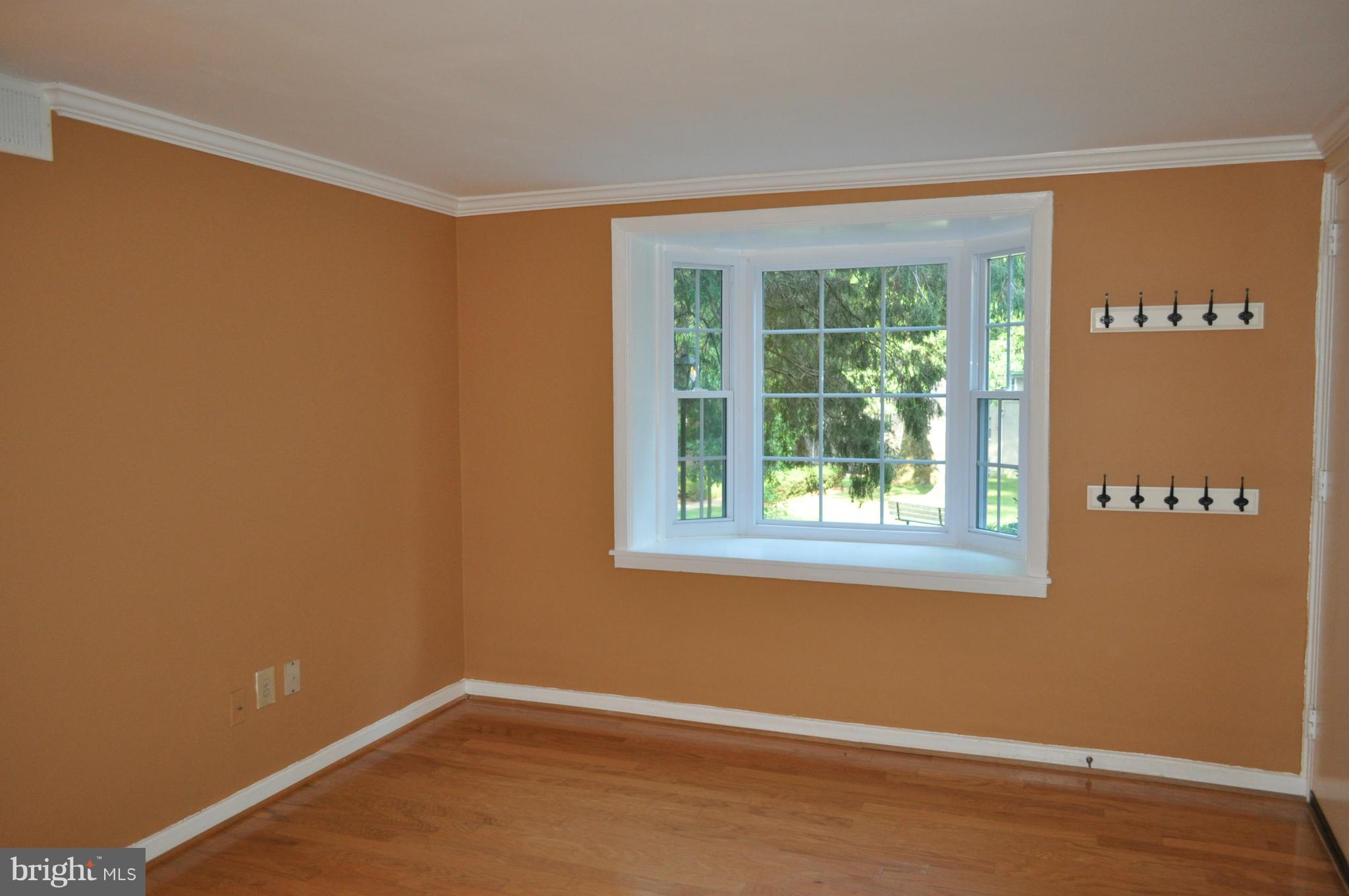 PARK GLEN - Residential Lease