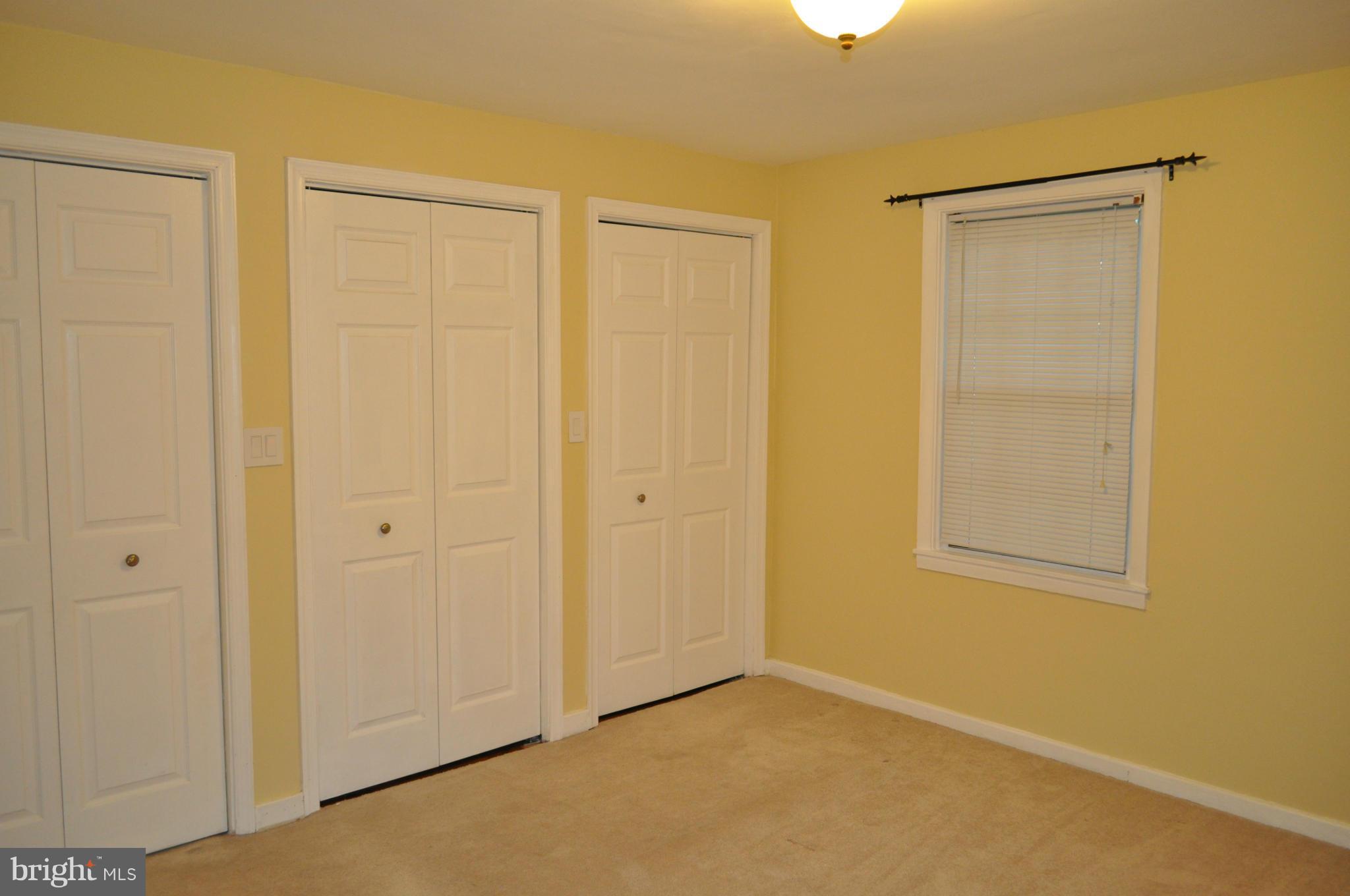 PARK GLEN - Residential Lease