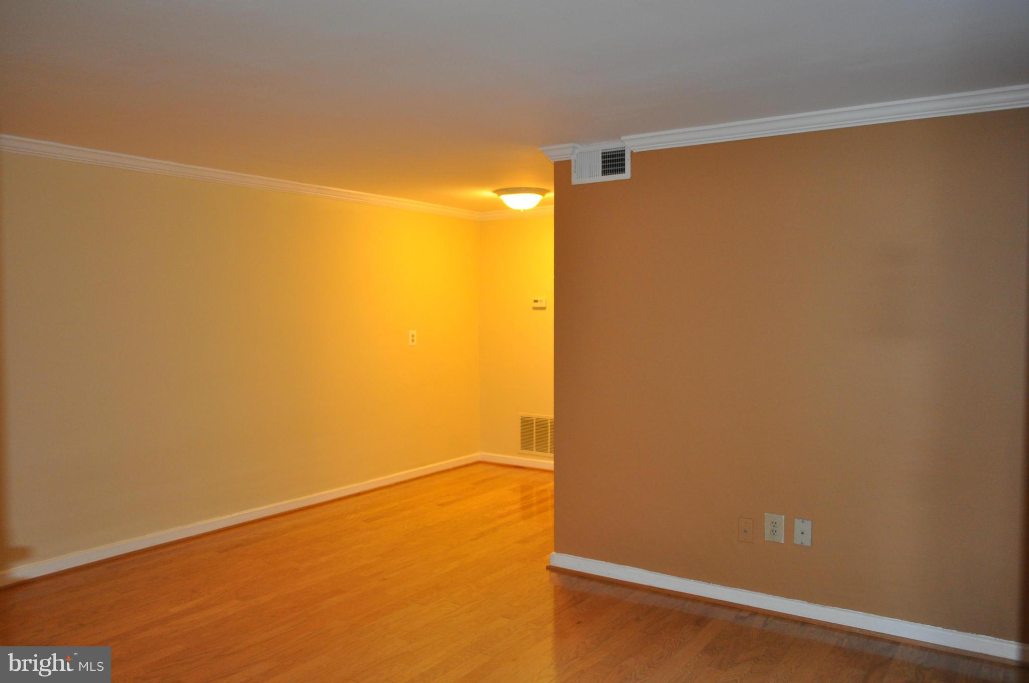 PARK GLEN - Residential Lease