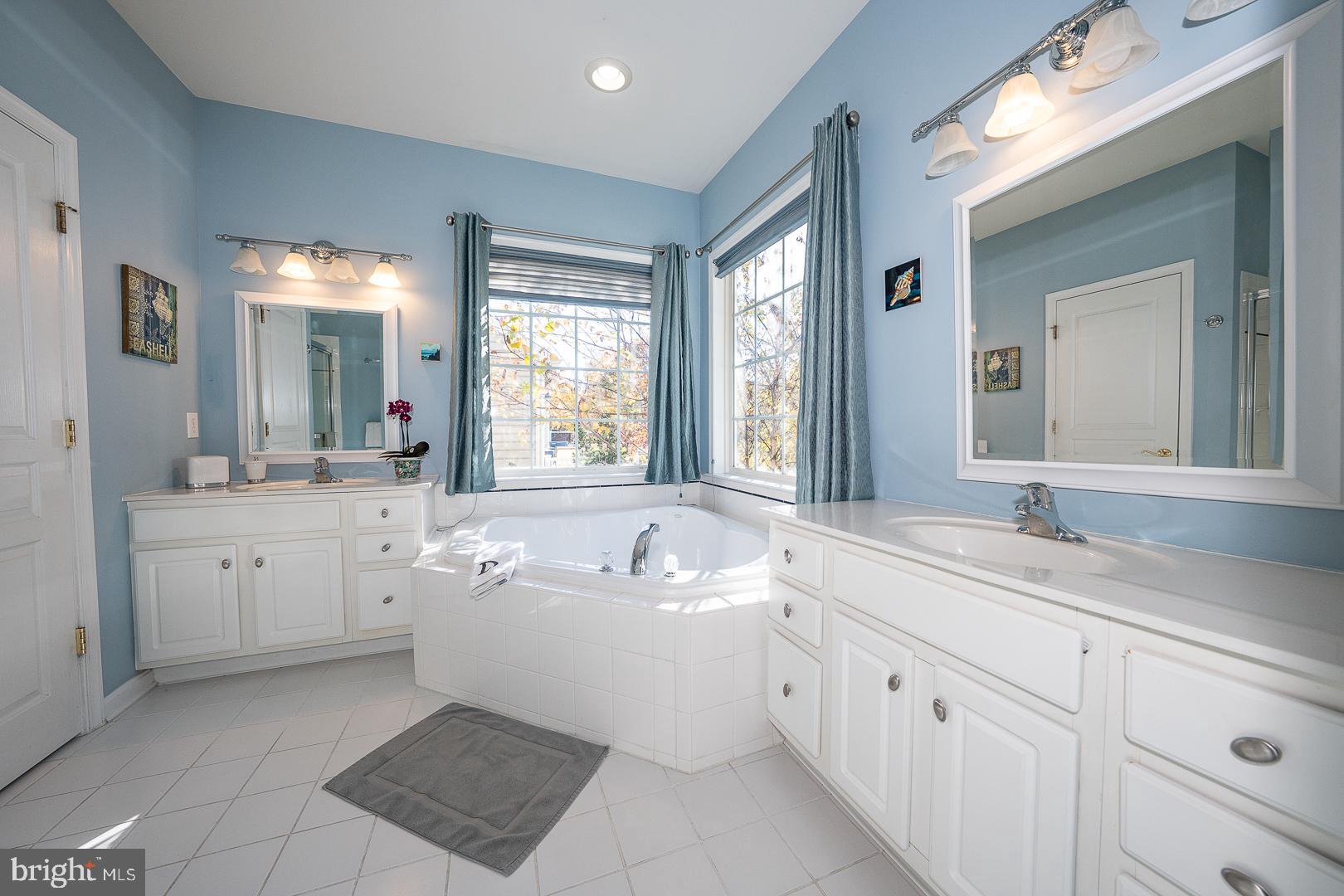 TRADITIONS AT LONG - Residential