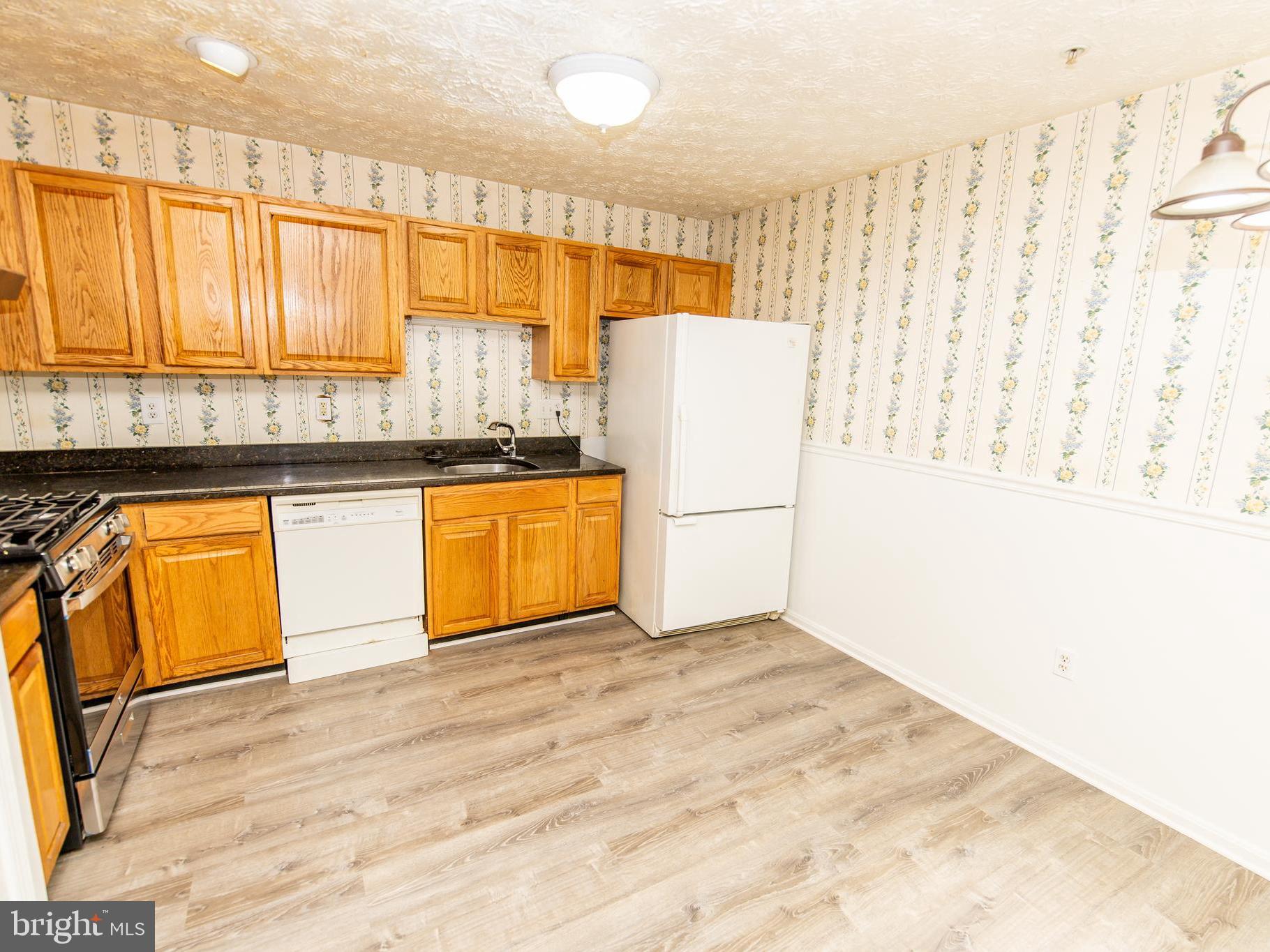 ANNE ARUNDEL - Residential Lease