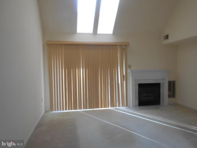 BALLINAHINCH - Residential