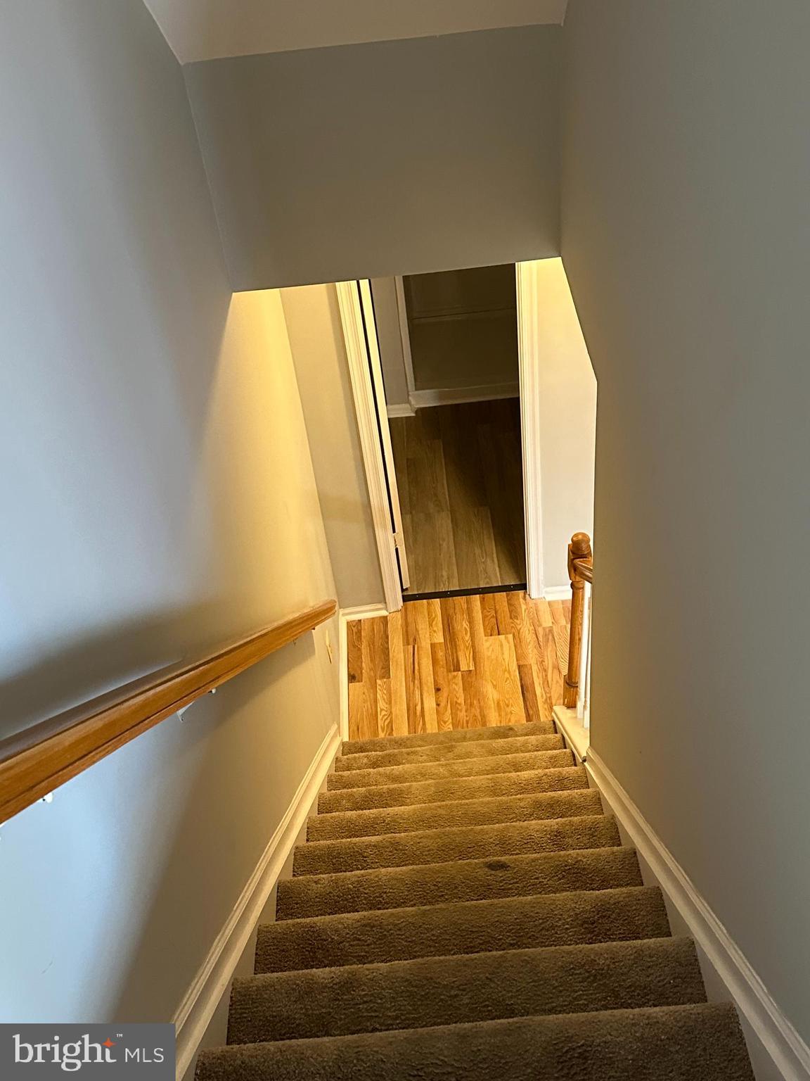 CROMWELL STATION - Residential Lease