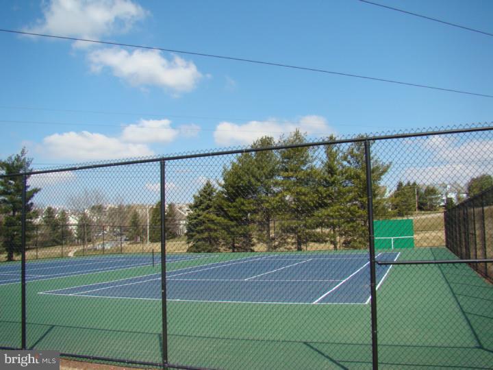 EXTON STATION - Residential