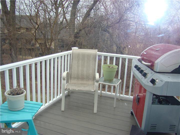 EXTON STATION - Residential