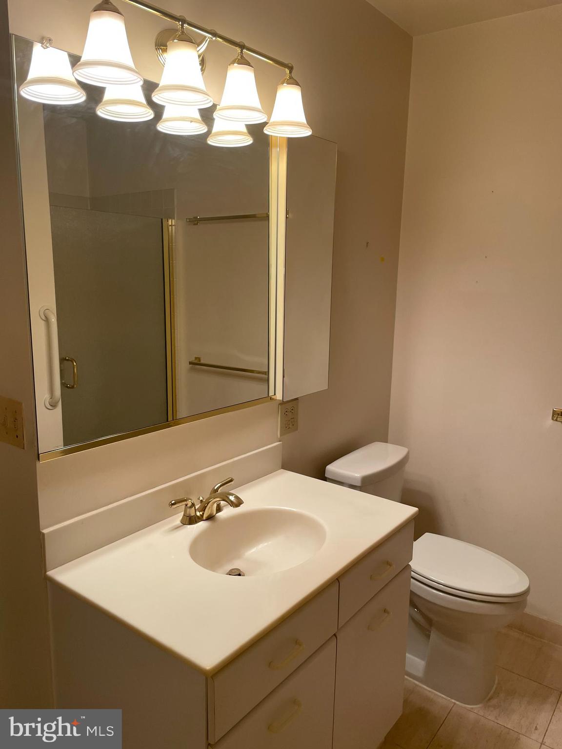 WATERMARK PLACE CONDOMINIUMS - Residential