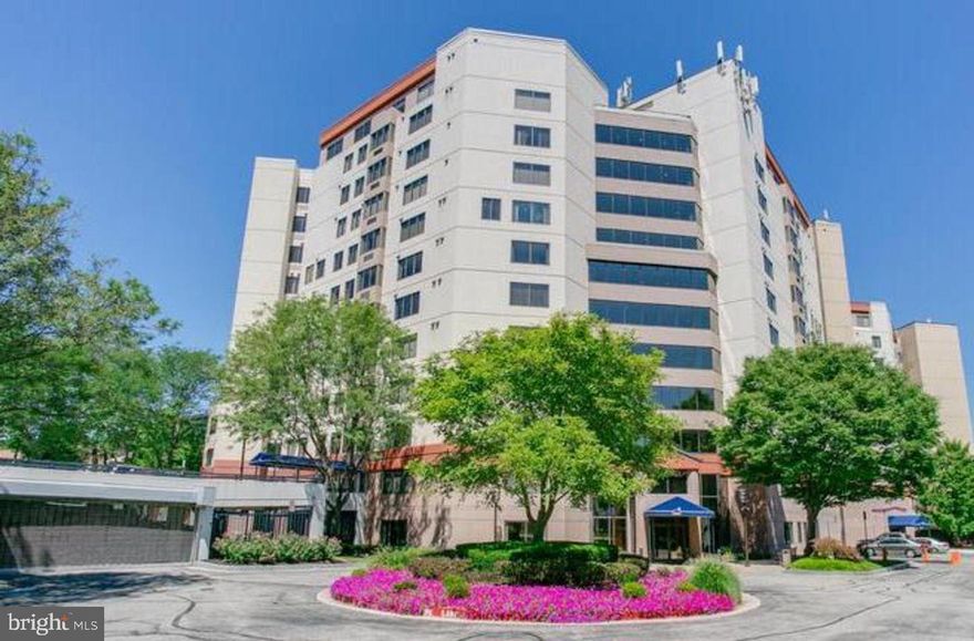 **ALL OFFERS ARE DUE BY MONDAY, 9/2, at 12PM**
Location, location, location!!  Rarely available, quietly nestled in the heart of Columbia, this desirable first floor condo offers luxury living at its best.  Step inside this spacious unit to a large living room and dining room combination adorned with tasteful finishes, perfect for entertaining.  A huge all-white kitchen with adjoining breakfast area features pristine hardwood floors, and lots of storage space.  Enjoy your morning coffee or evening cocktails on your private outdoor patio, featuring  a putting green!  You will love this space and so will your small animals.  Retreat to either of 2 large bedrooms with plush carpeting and generous closet space.  Residents of Watermark Place enjoy access to a host of amenities, including meticulously manicured grounds, covered parking, an outdoor swimming pool, fitness center, meeting and club rooms, a storage locker,  concierge, and secure building entry.  All this close to restaurants, shops, dining, entertainment, and parks.  Don't miss your opportunity to make Watermark Place your new home.