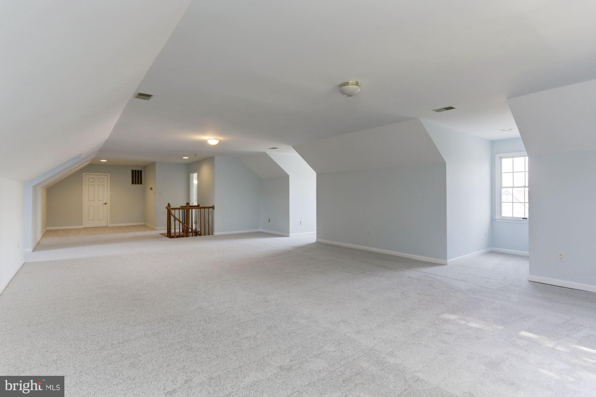 ALLNUTT FARMS ESTATES - Residential