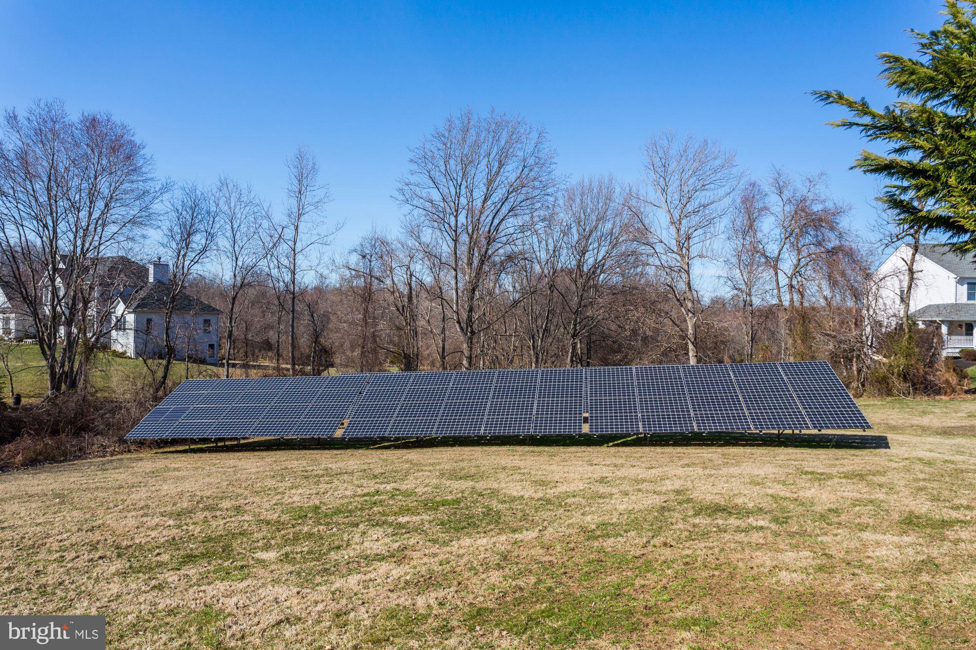 ALLNUTT FARMS ESTATES - Residential