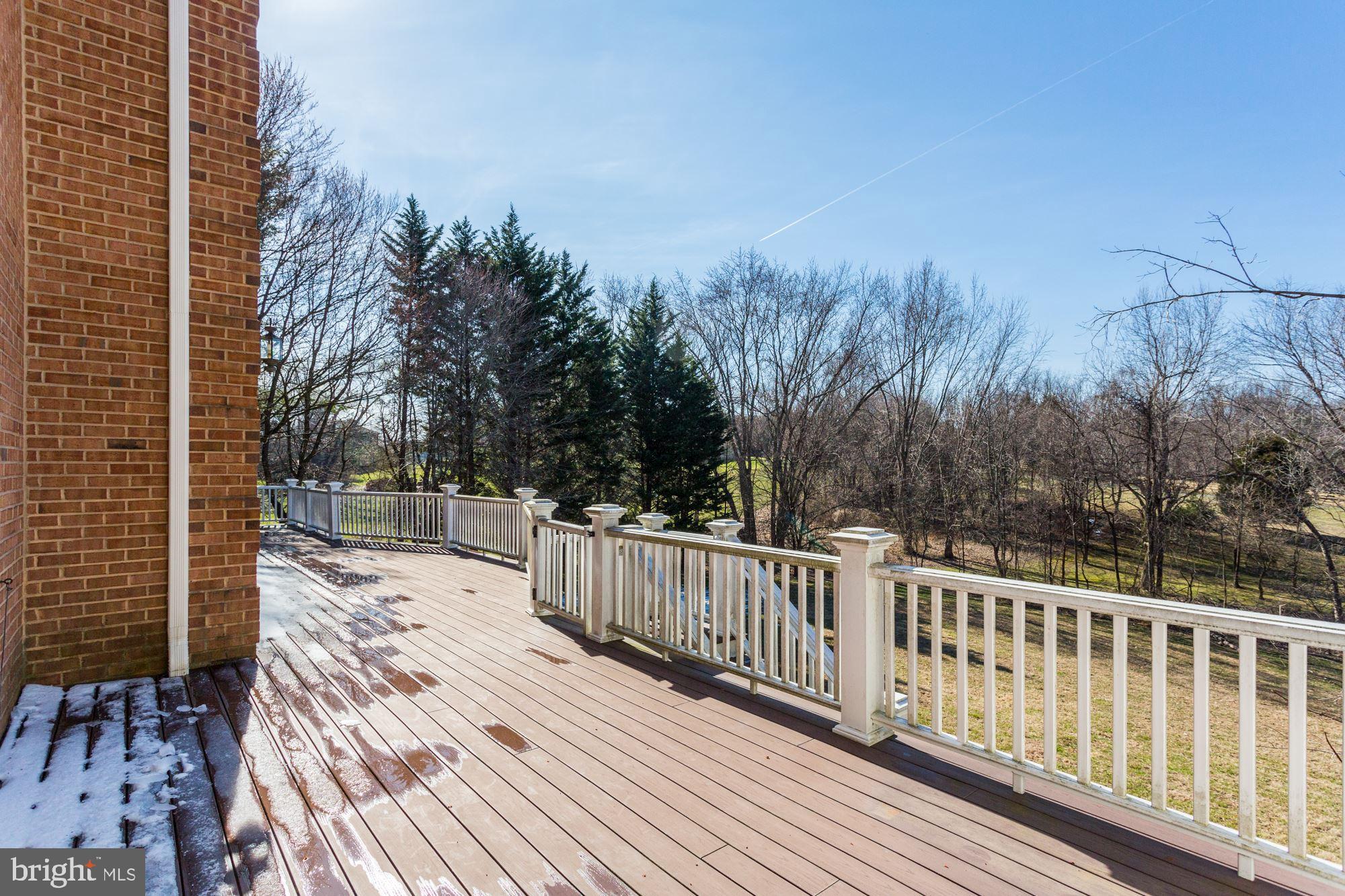 ALLNUTT FARMS ESTATES - Residential