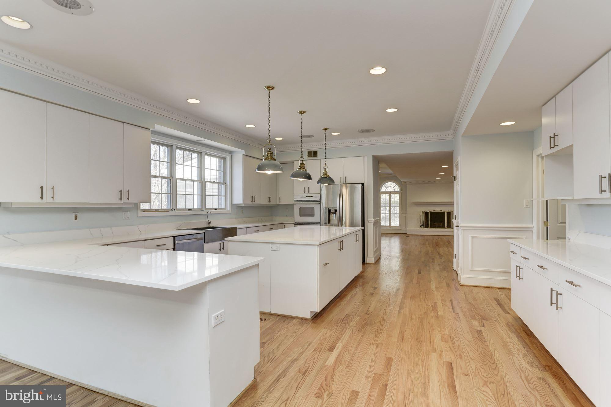 ALLNUTT FARMS ESTATES - Residential