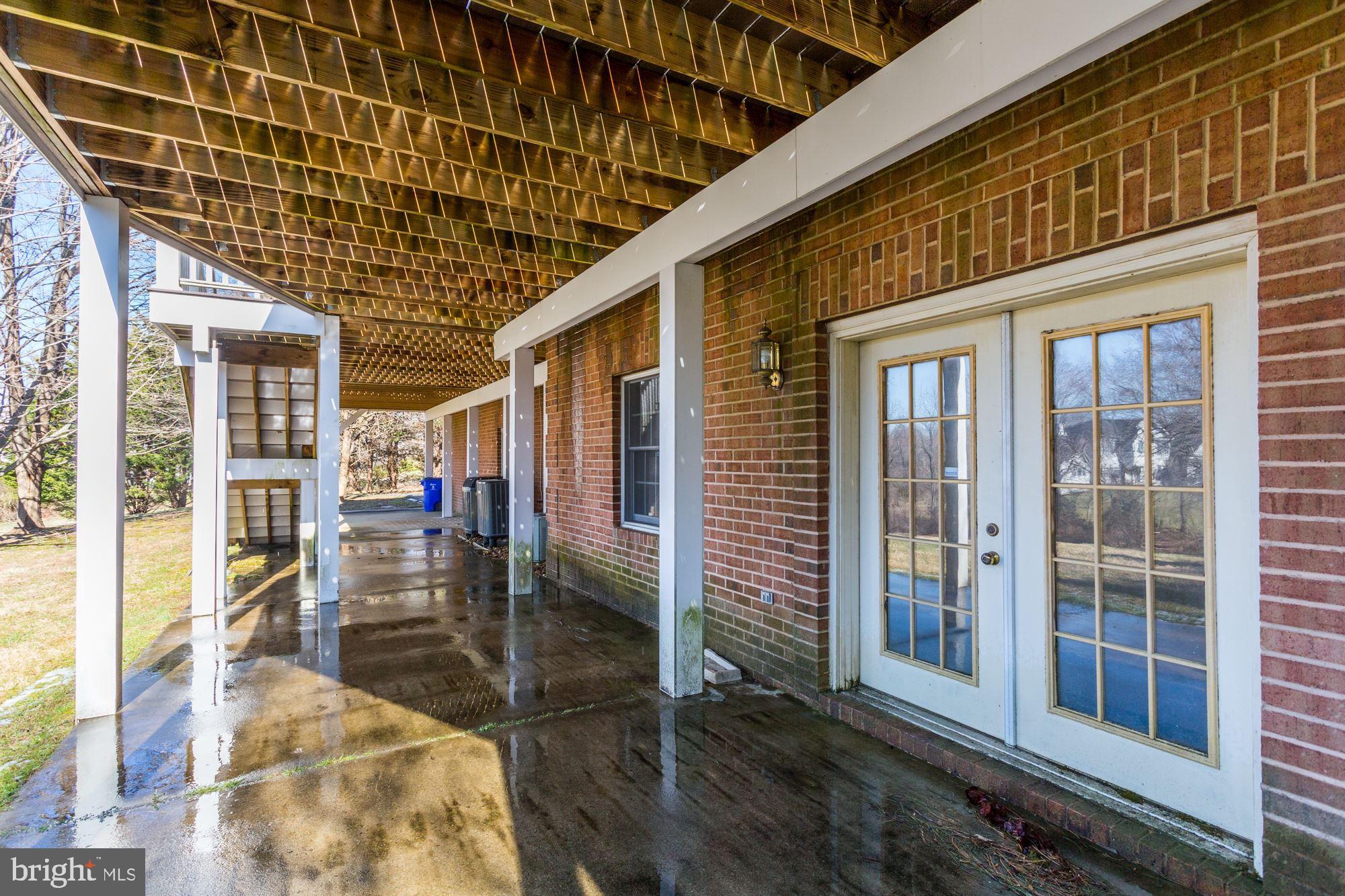 ALLNUTT FARMS ESTATES - Residential