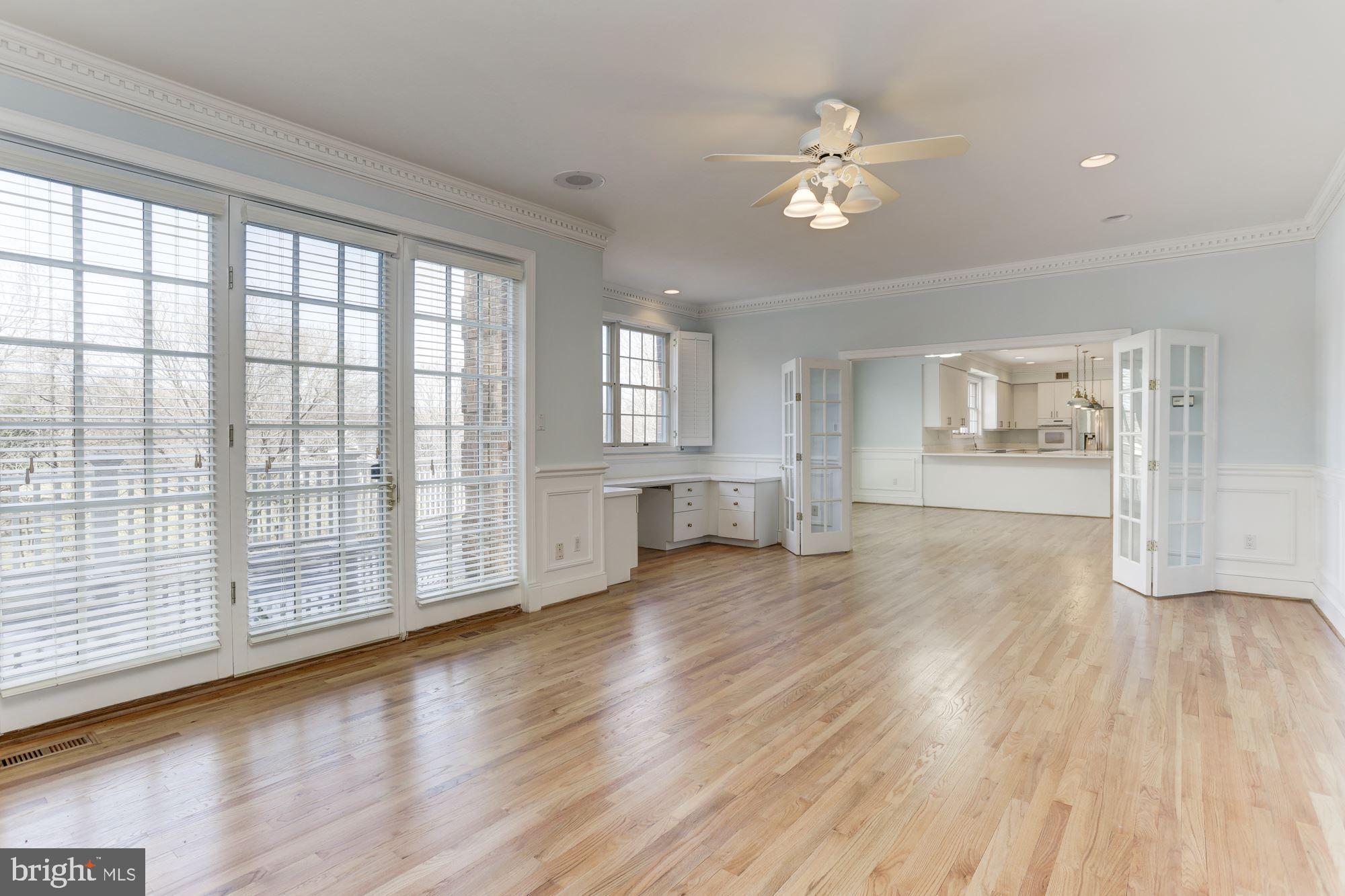 ALLNUTT FARMS ESTATES - Residential