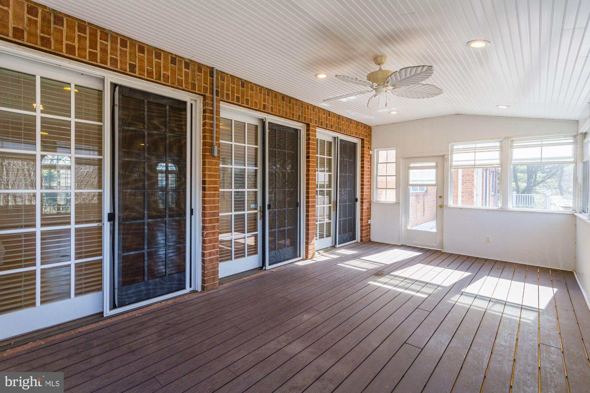 ALLNUTT FARMS ESTATES - Residential