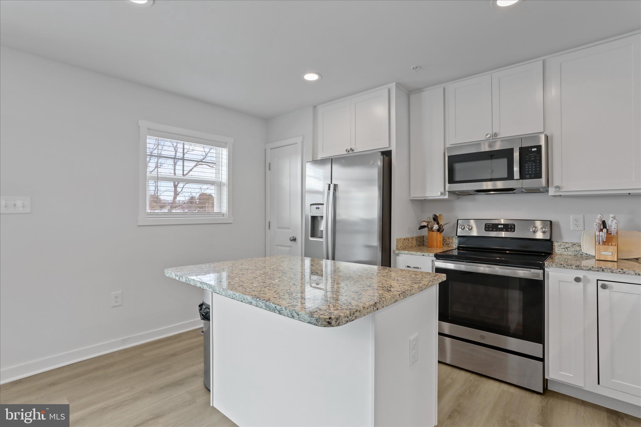 COMMUNITIES OF BURWELL - Residential Lease