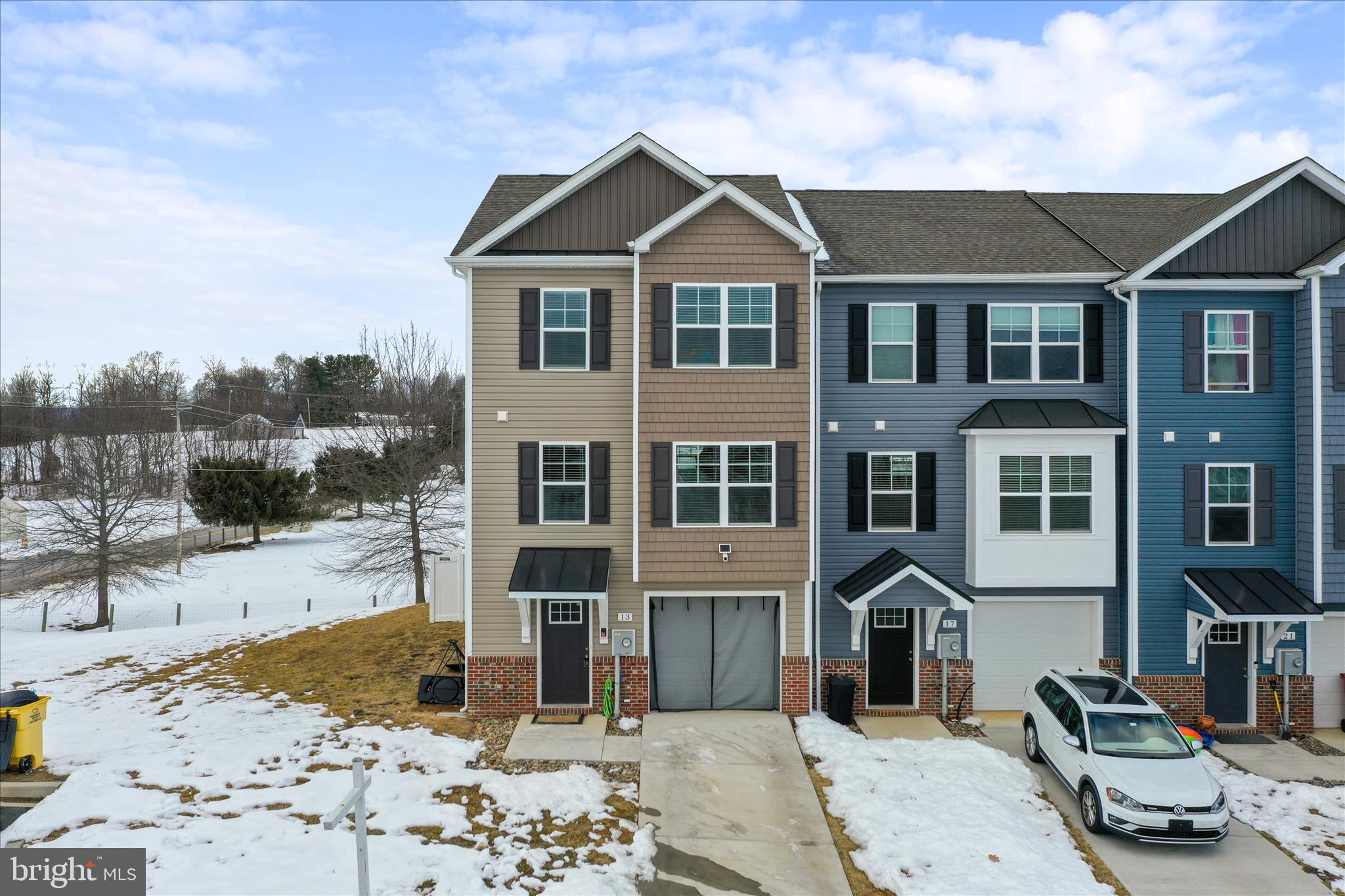 COMMUNITIES OF BURWELL - Residential Lease