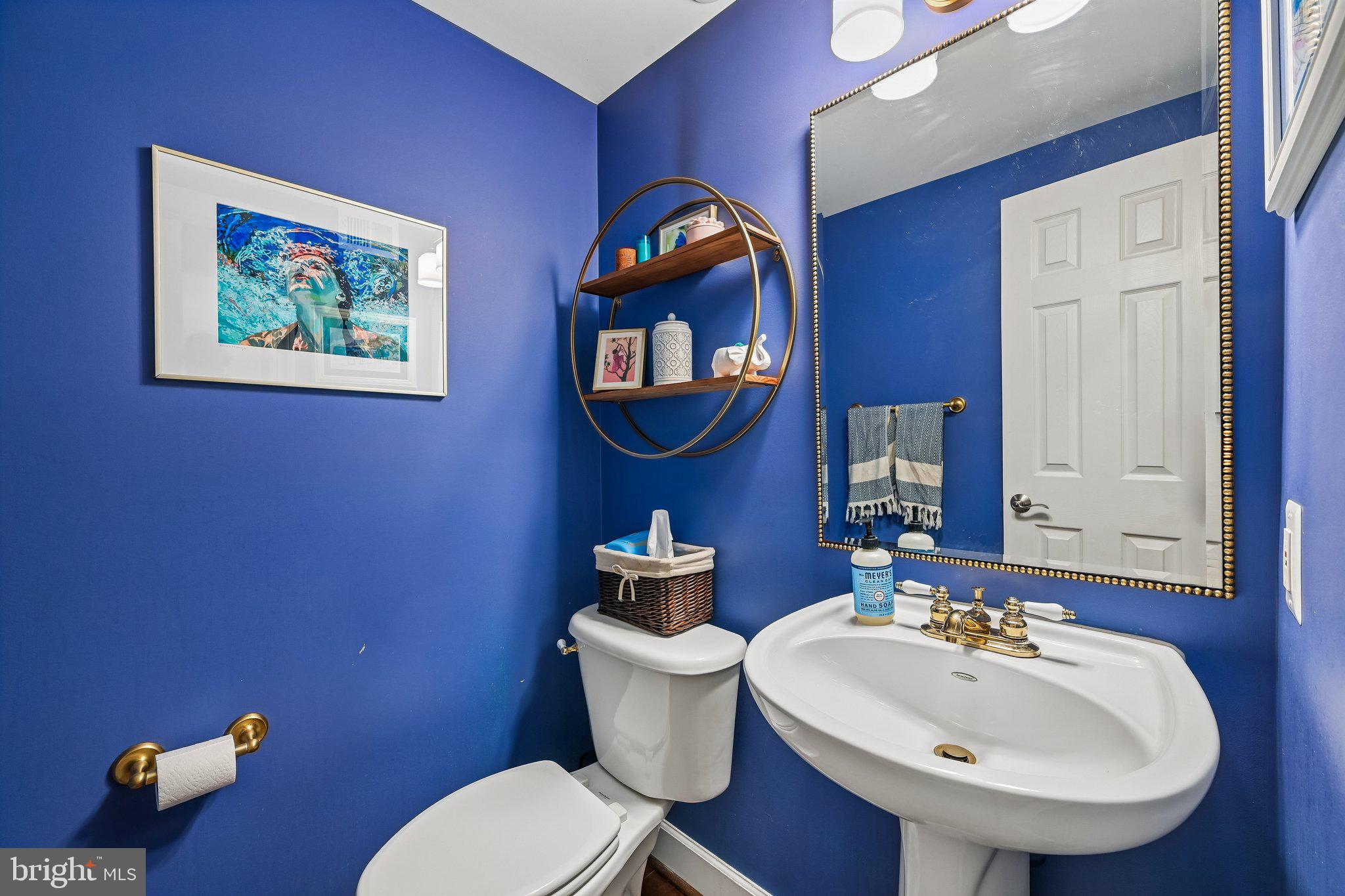 PARADISE VILLAGE - Residential