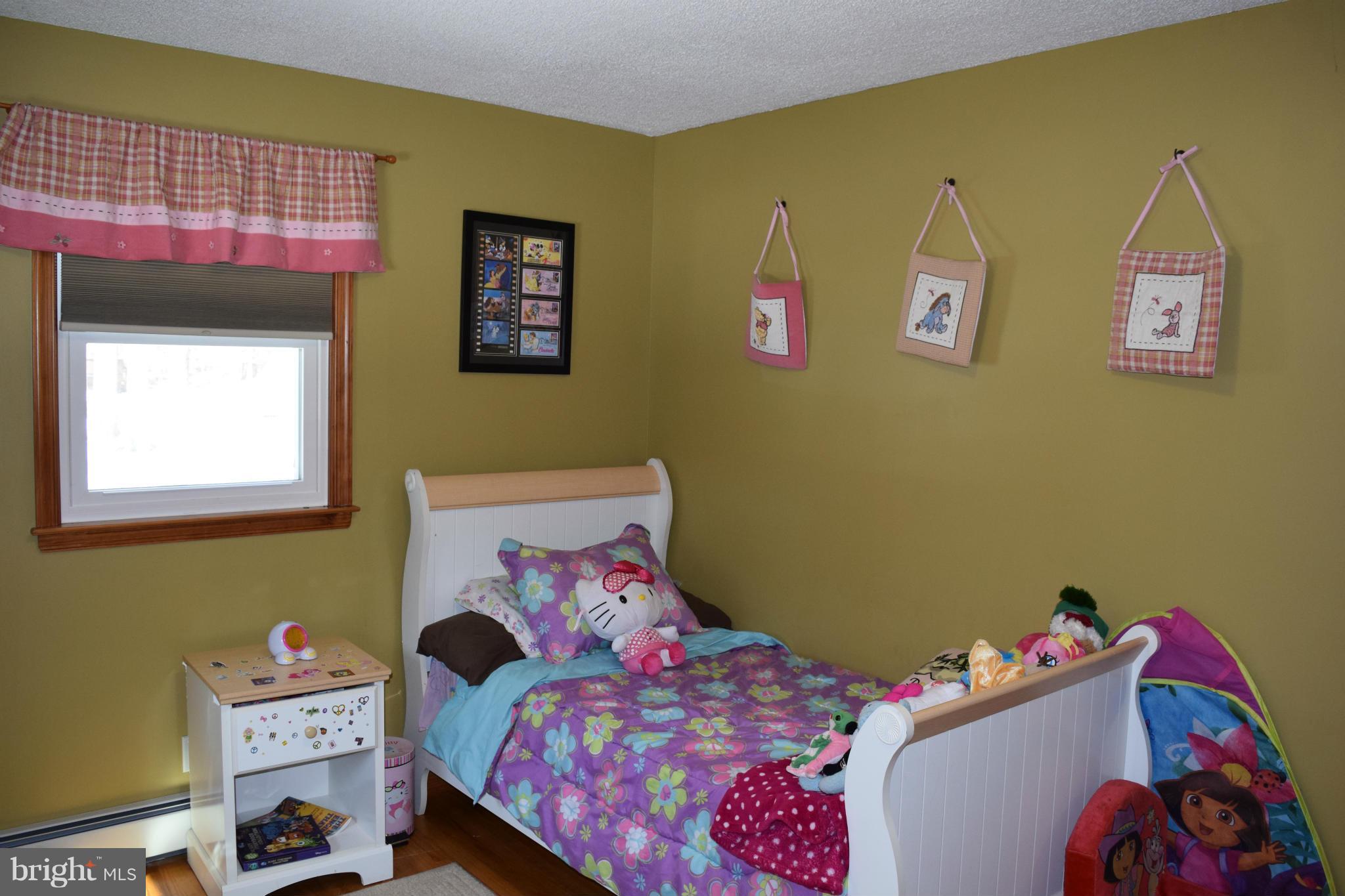 WARRLINDA VILLAGE SUB - Residential