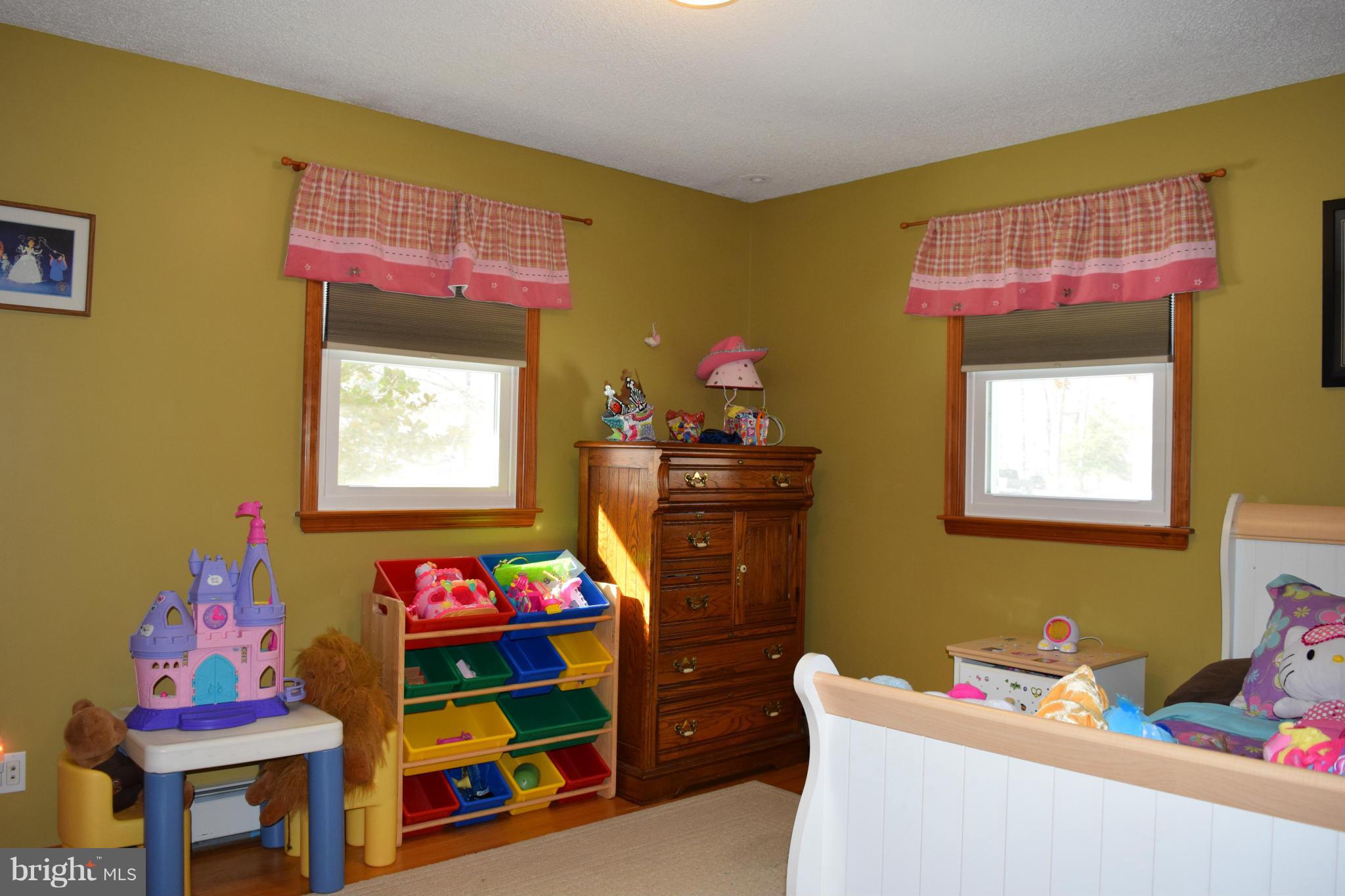 WARRLINDA VILLAGE SUB - Residential