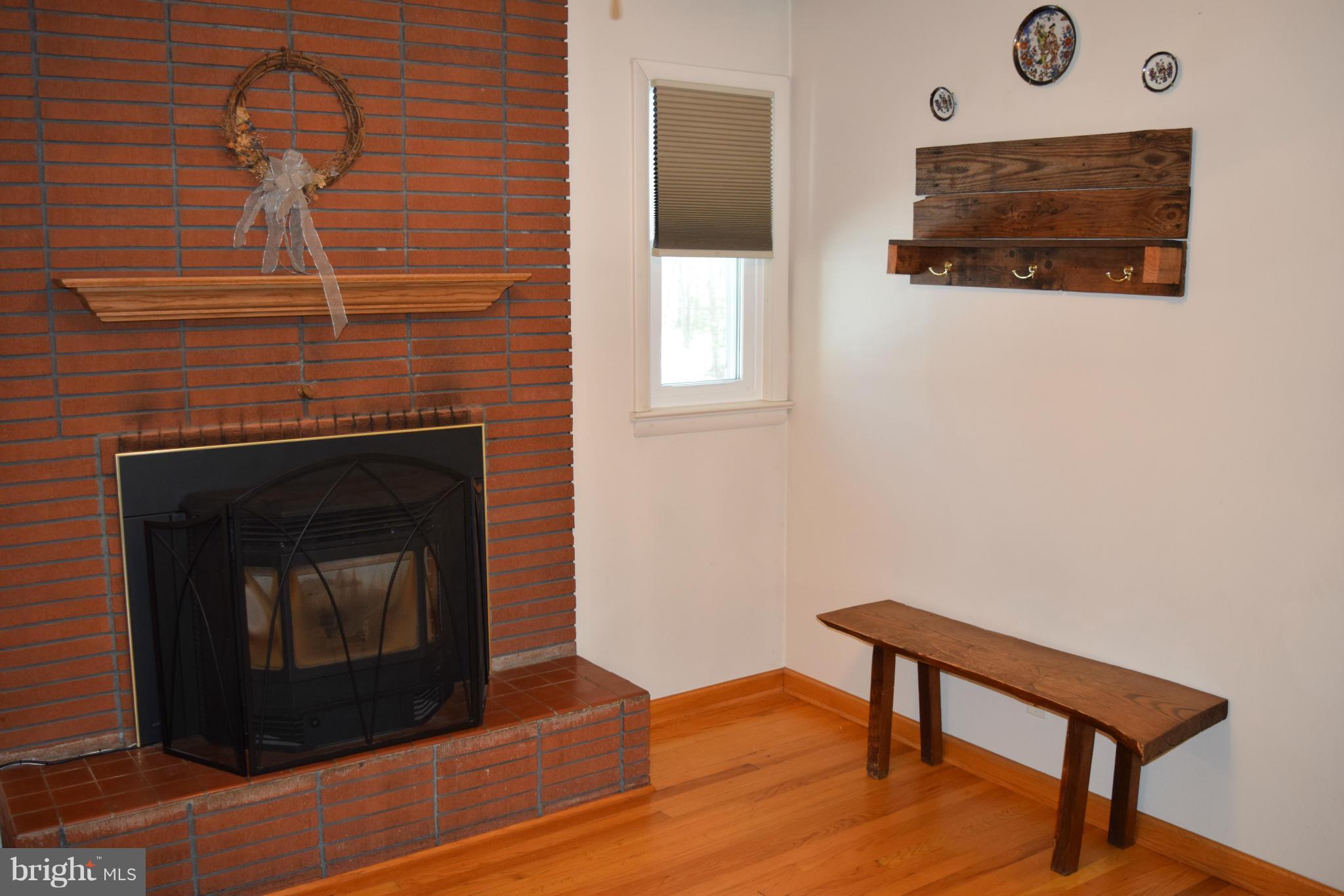 WARRLINDA VILLAGE SUB - Residential