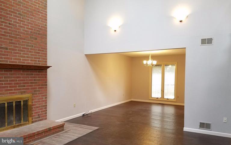 LAKE HOLIDAY ESTATES - Residential