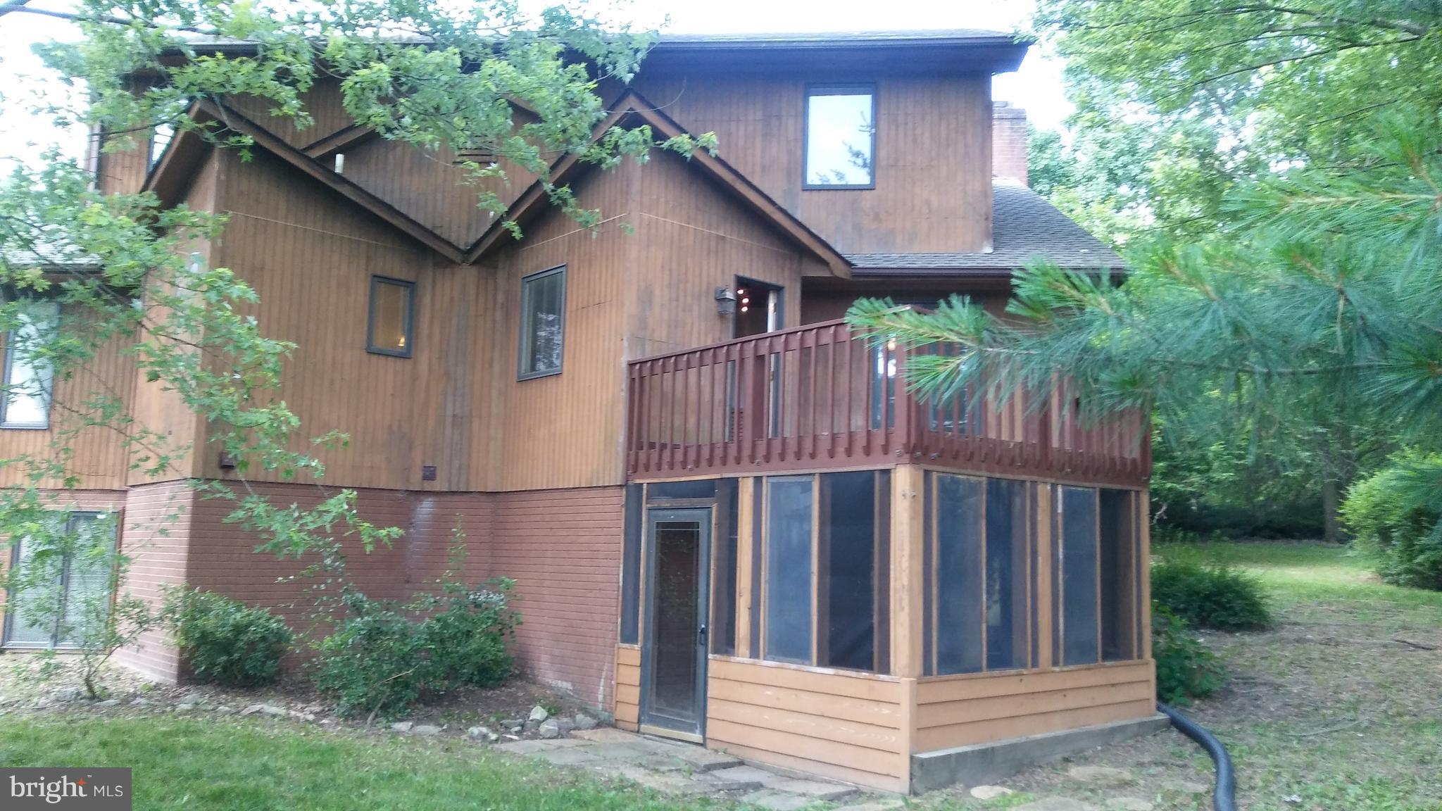 LAKE HOLIDAY ESTATES - Residential