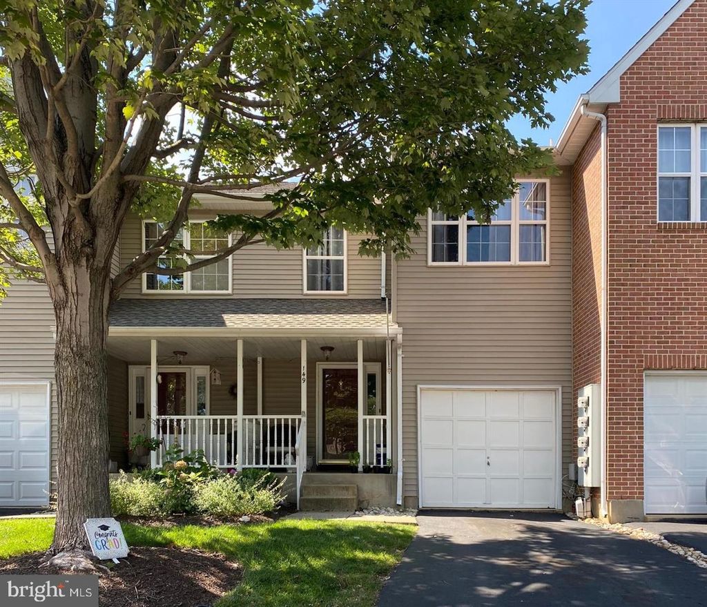 Photo of 149 Bishops Gate Lane #116, DOYLESTOWN, PA 18901 (MLS # PABU2103716)