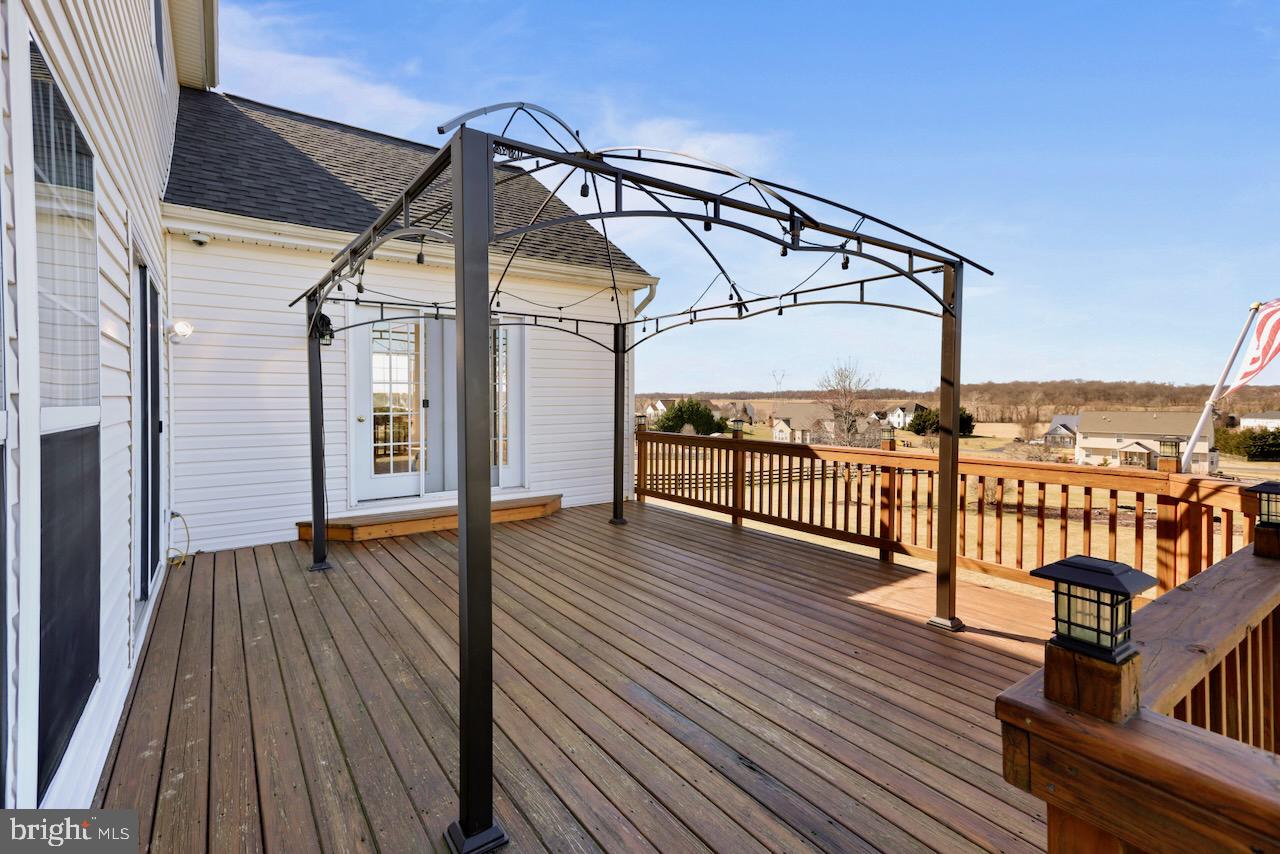 SPRUCE HILL ESTATES - Residential