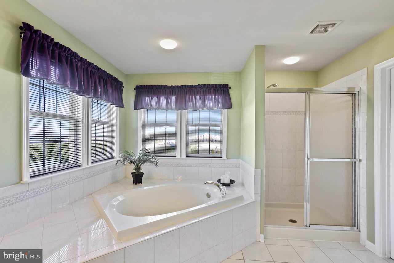 SPRUCE HILL ESTATES - Residential