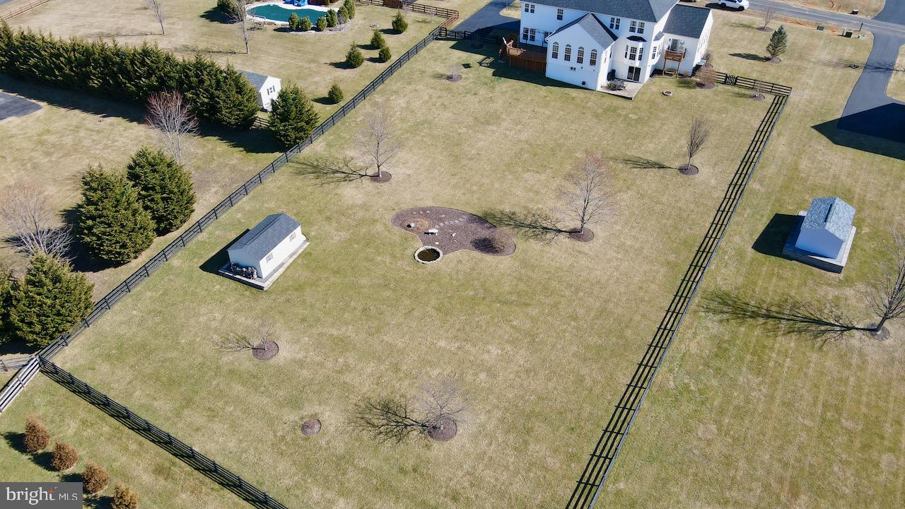 SPRUCE HILL ESTATES - Residential