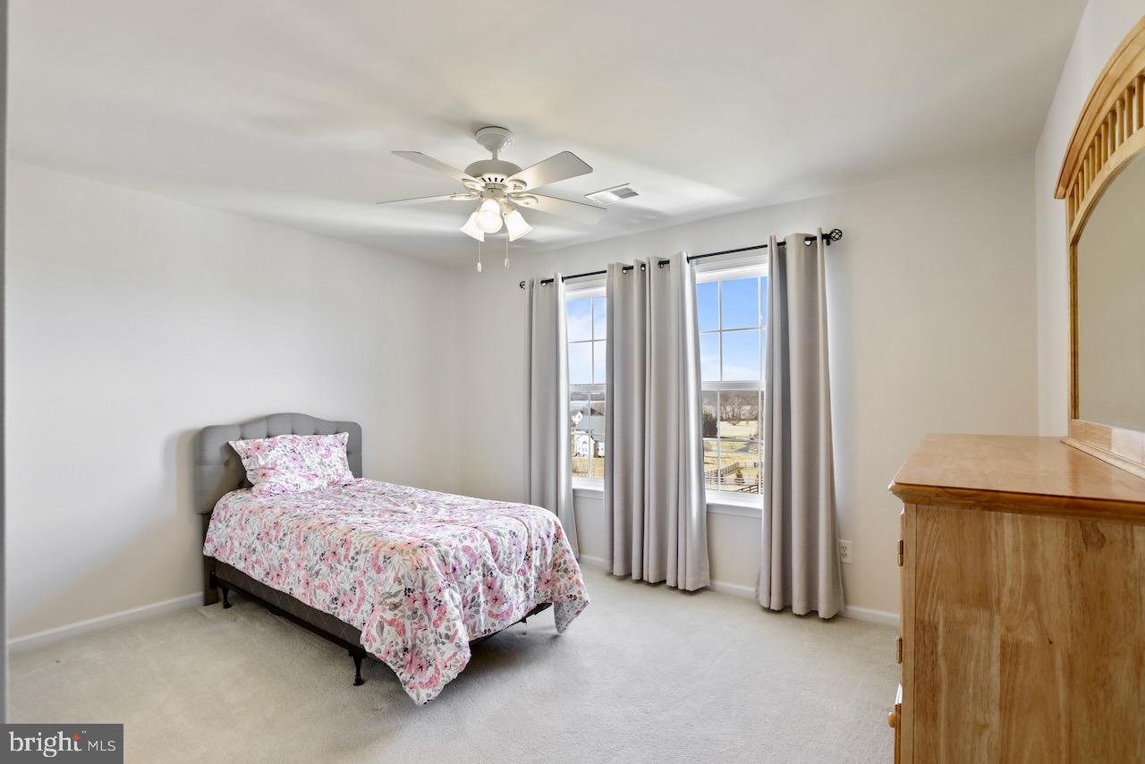 SPRUCE HILL ESTATES - Residential