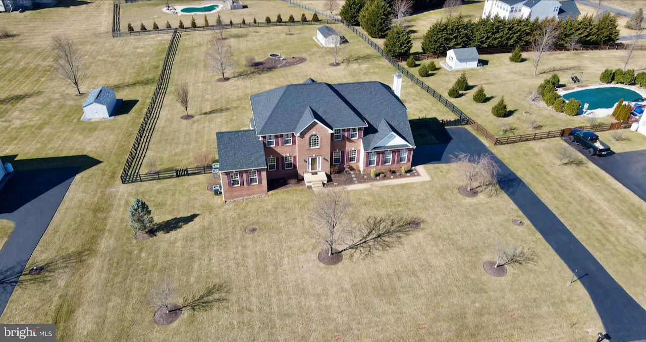 SPRUCE HILL ESTATES - Residential