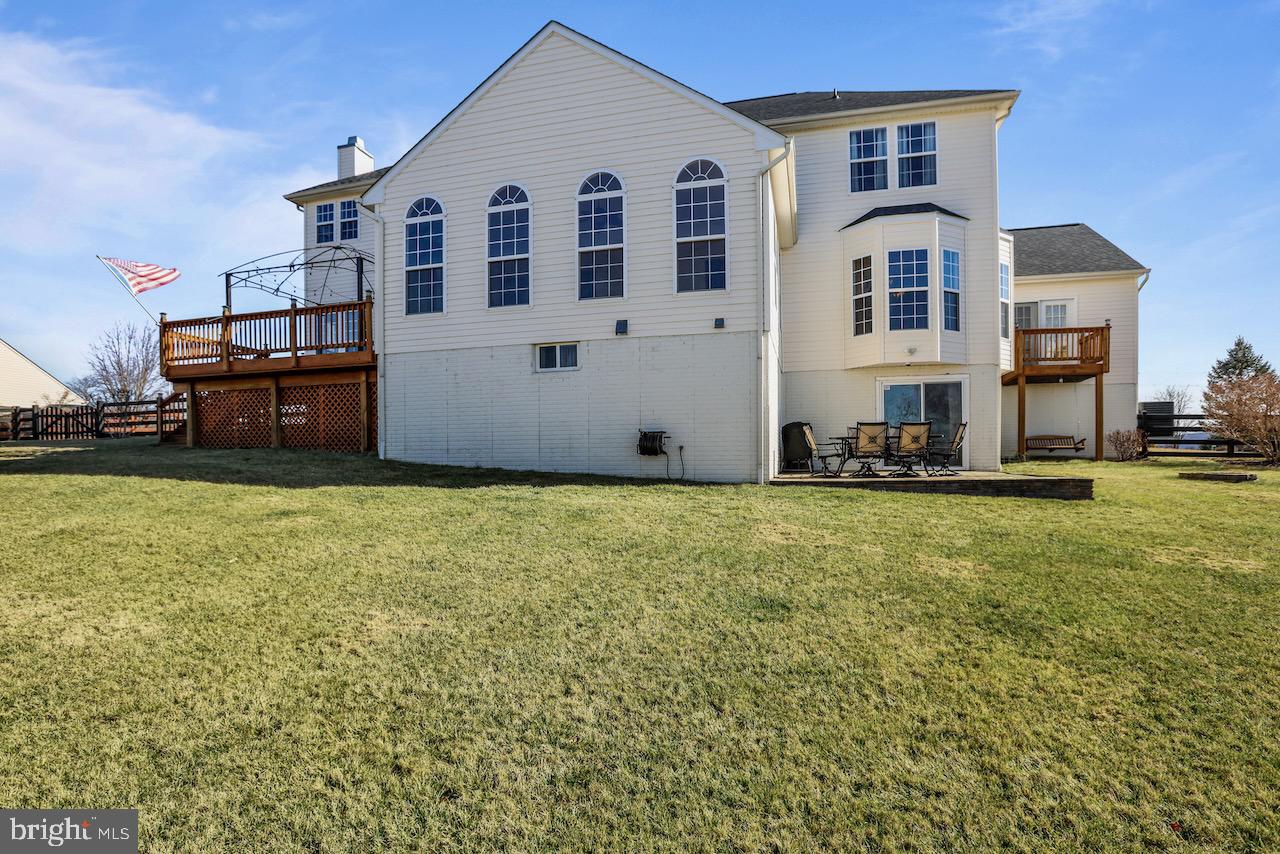 SPRUCE HILL ESTATES - Residential