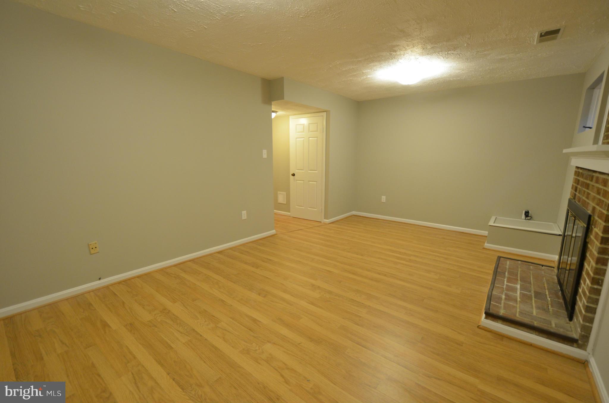 HUNTINGTON AT MT VERNON - Residential