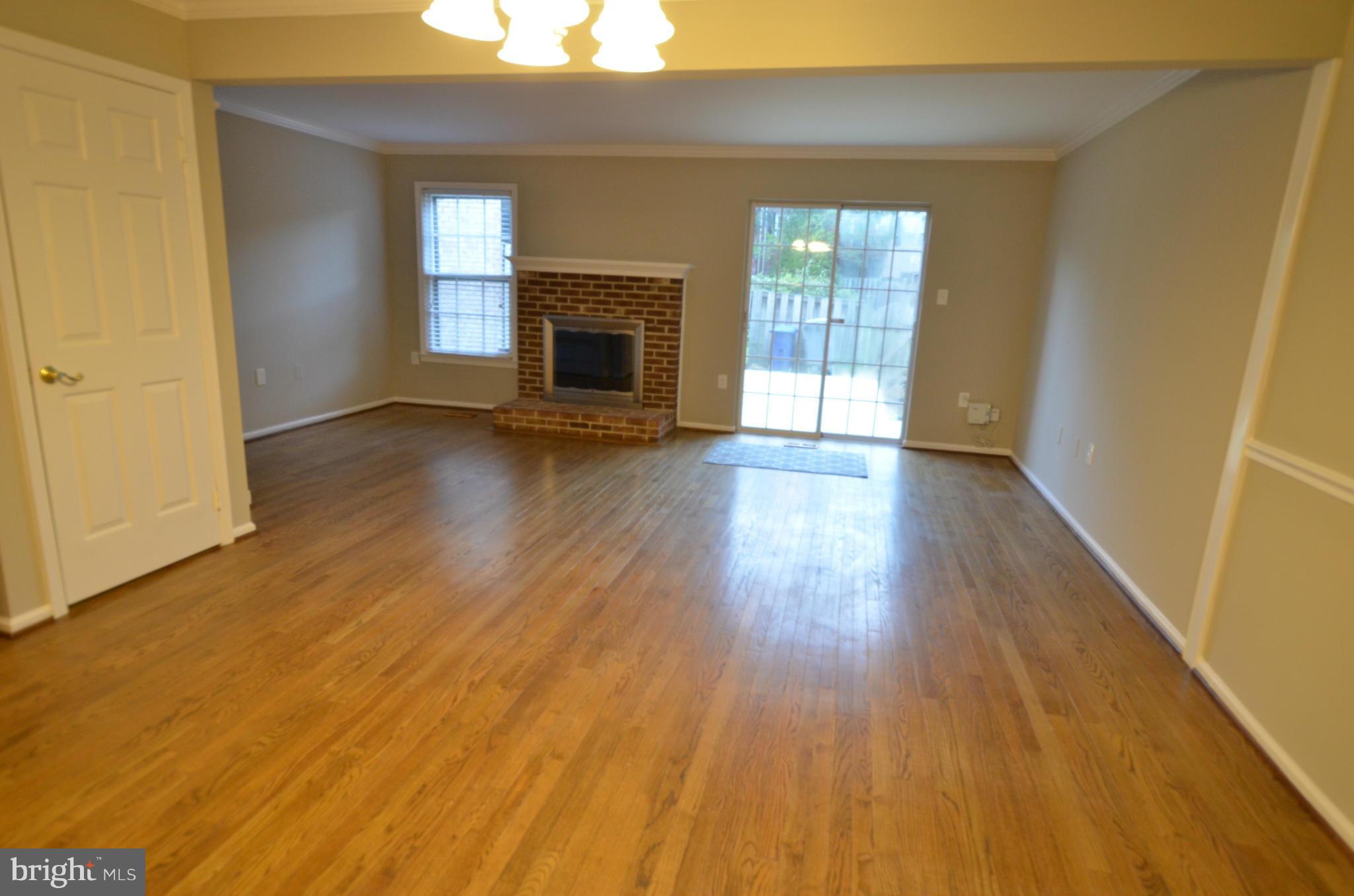 HUNTINGTON AT MT VERNON - Residential