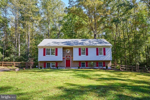 Homes For Sale - 12427 Wright Way<br/> BEALETON, VA 22712