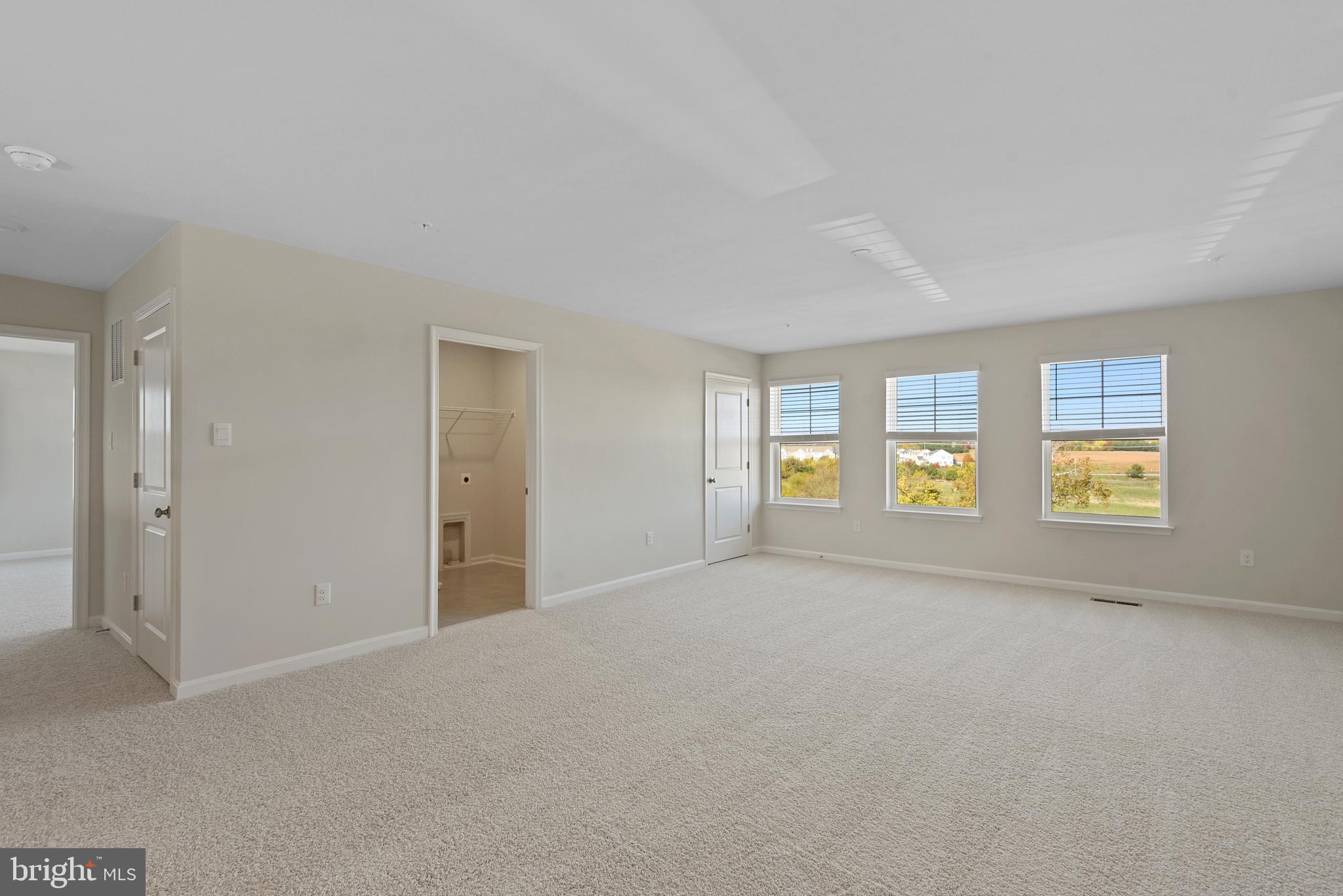 CREEKSIDE ESTATES - Residential