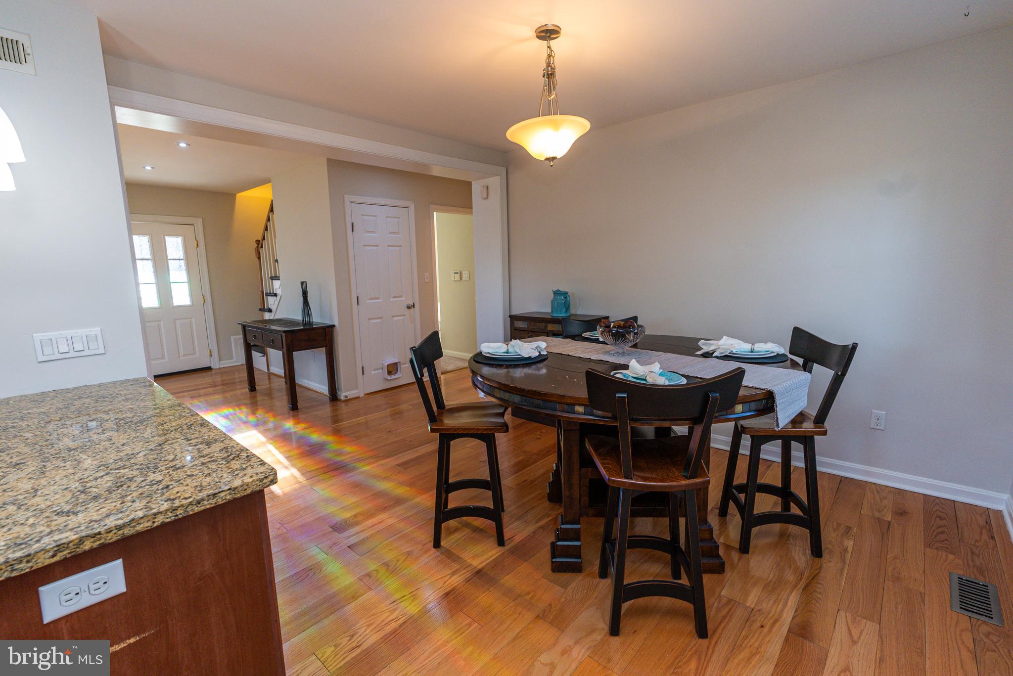 LAURAVILLE HISTORIC DISTRICT - Residential