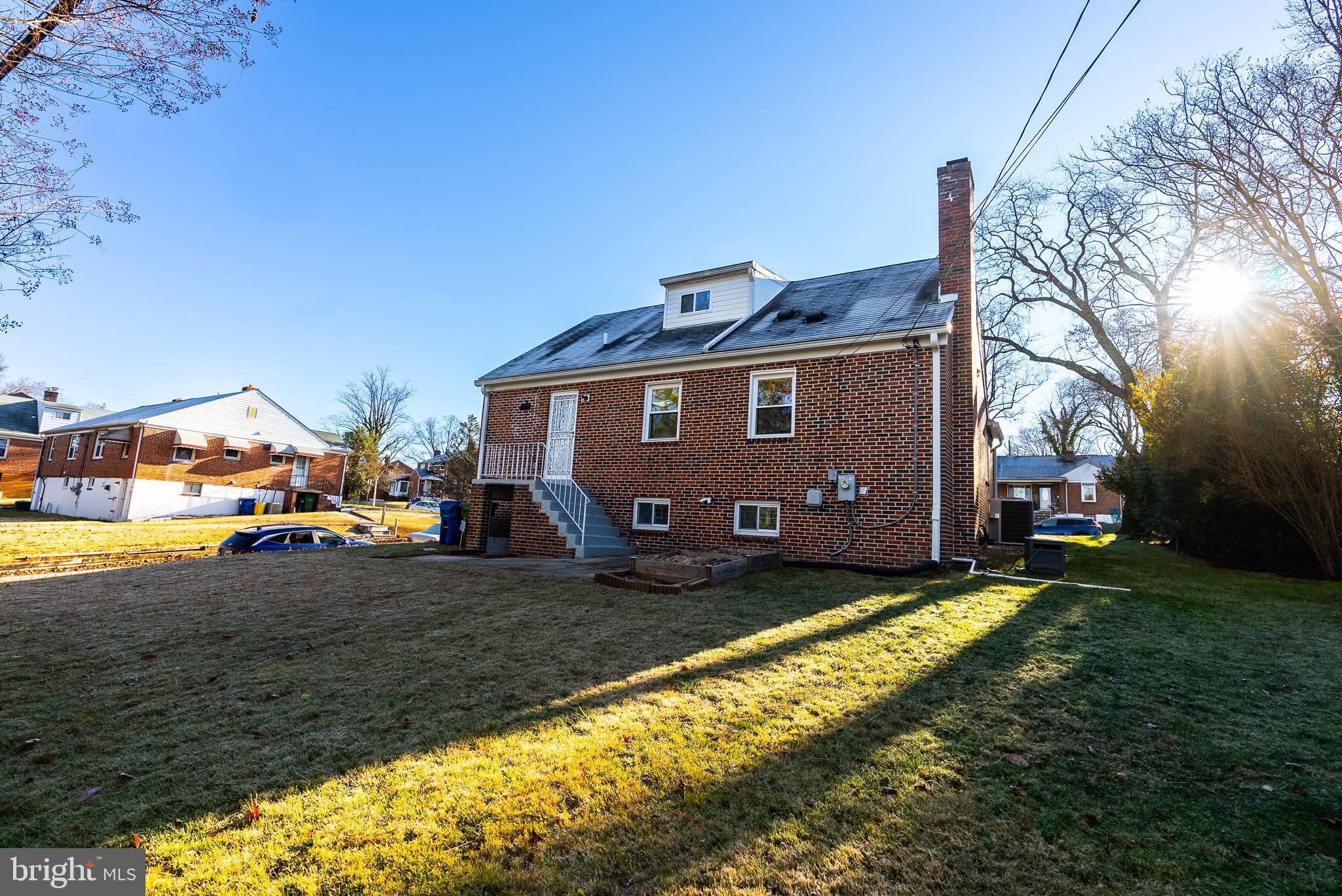 LAURAVILLE HISTORIC DISTRICT - Residential