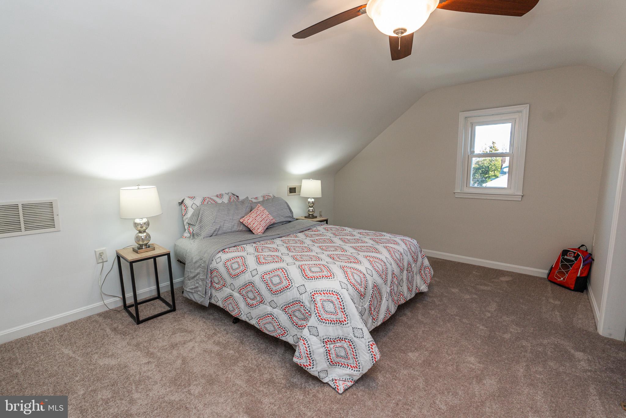 LAURAVILLE HISTORIC DISTRICT - Residential