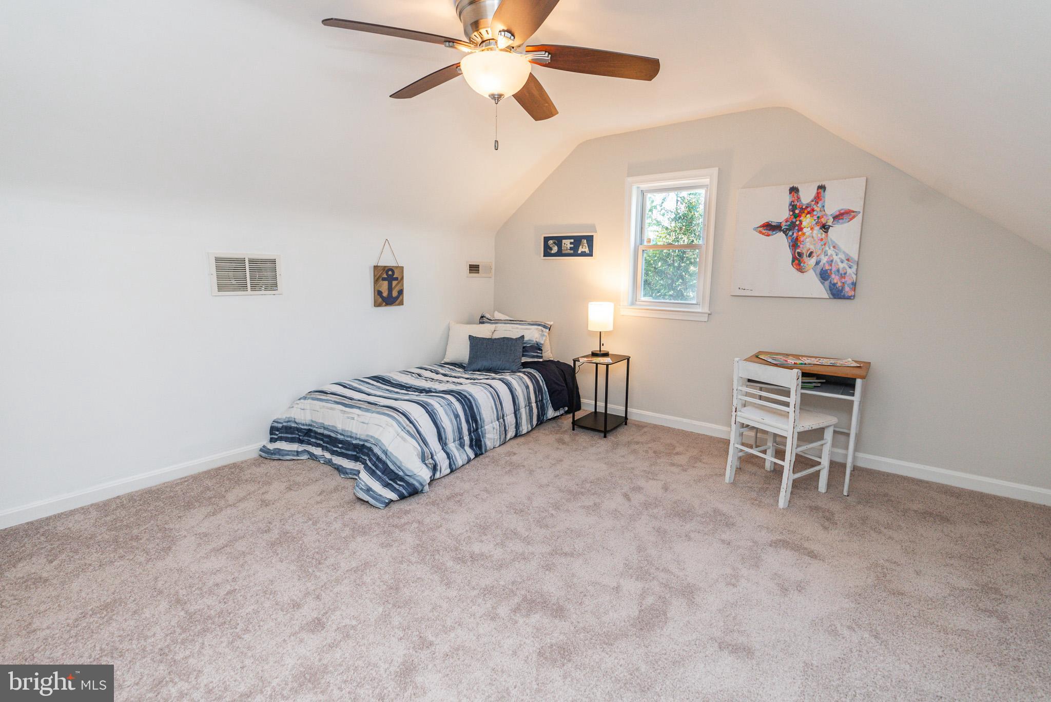 LAURAVILLE HISTORIC DISTRICT - Residential