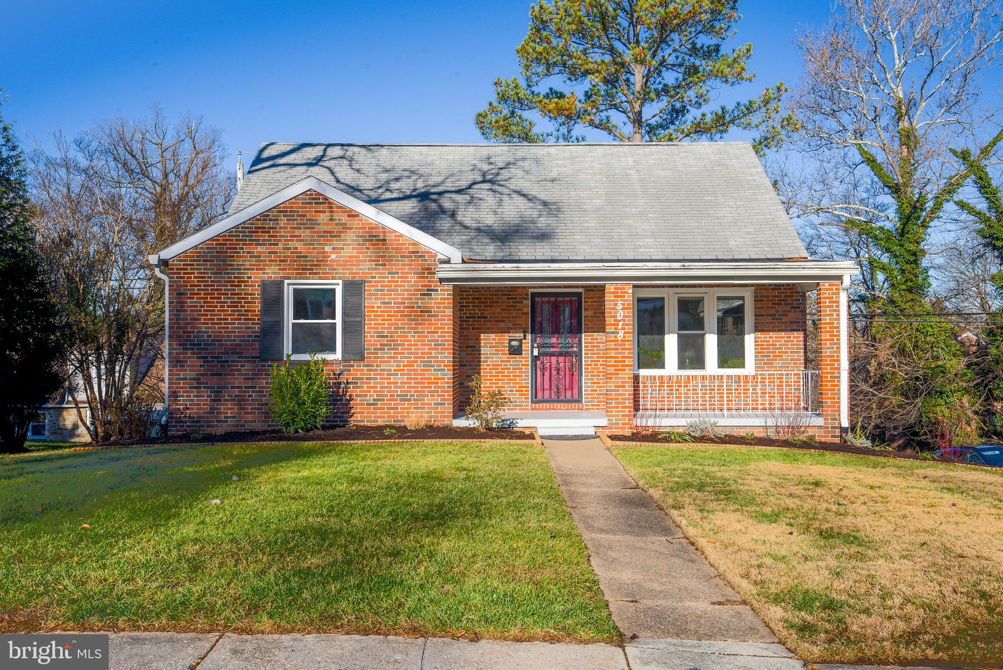 LAURAVILLE HISTORIC DISTRICT - Residential