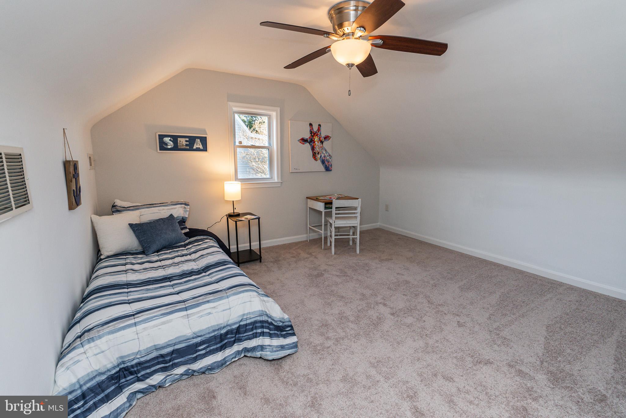 LAURAVILLE HISTORIC DISTRICT - Residential