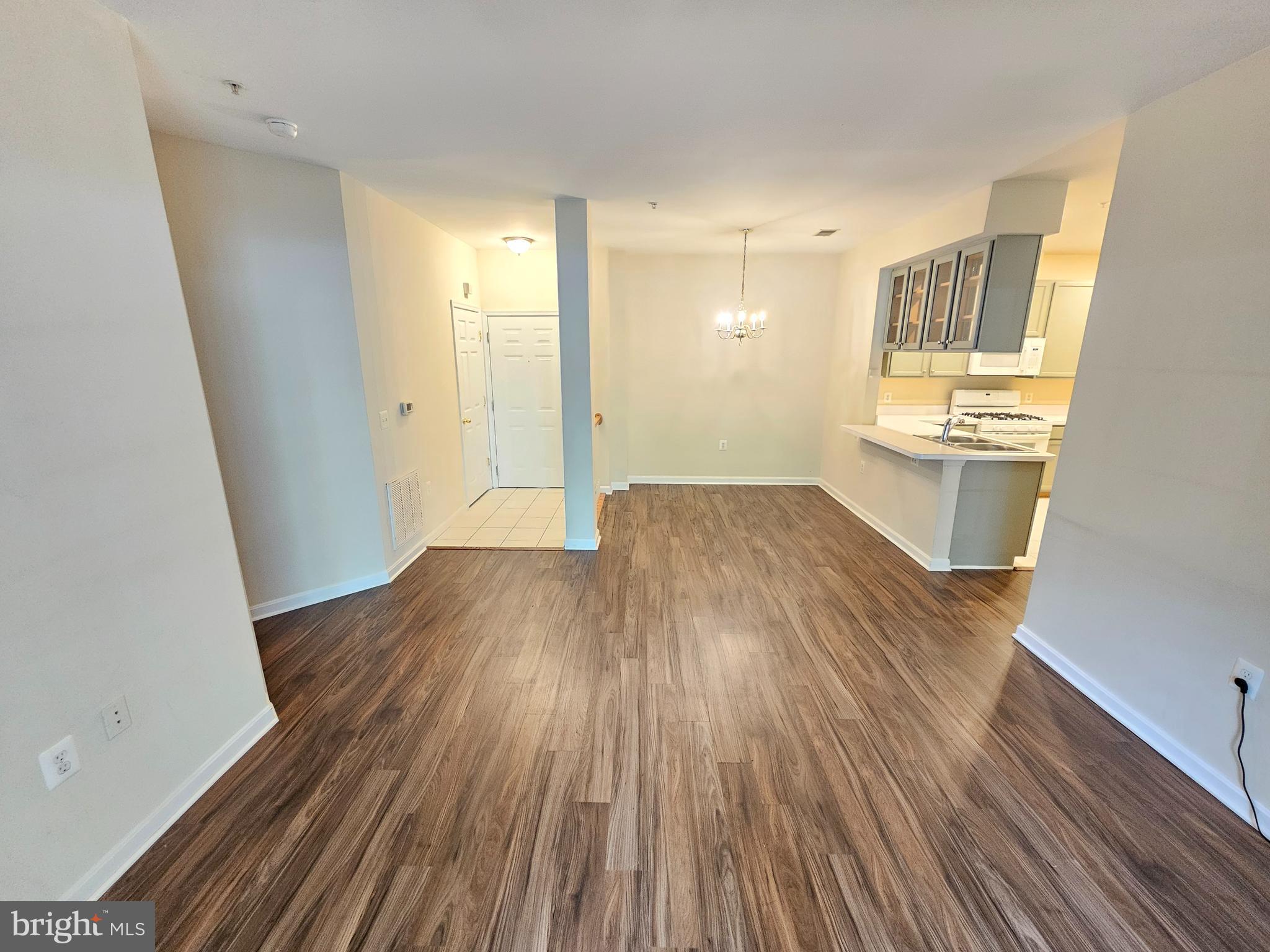 KING FARM - Residential Lease