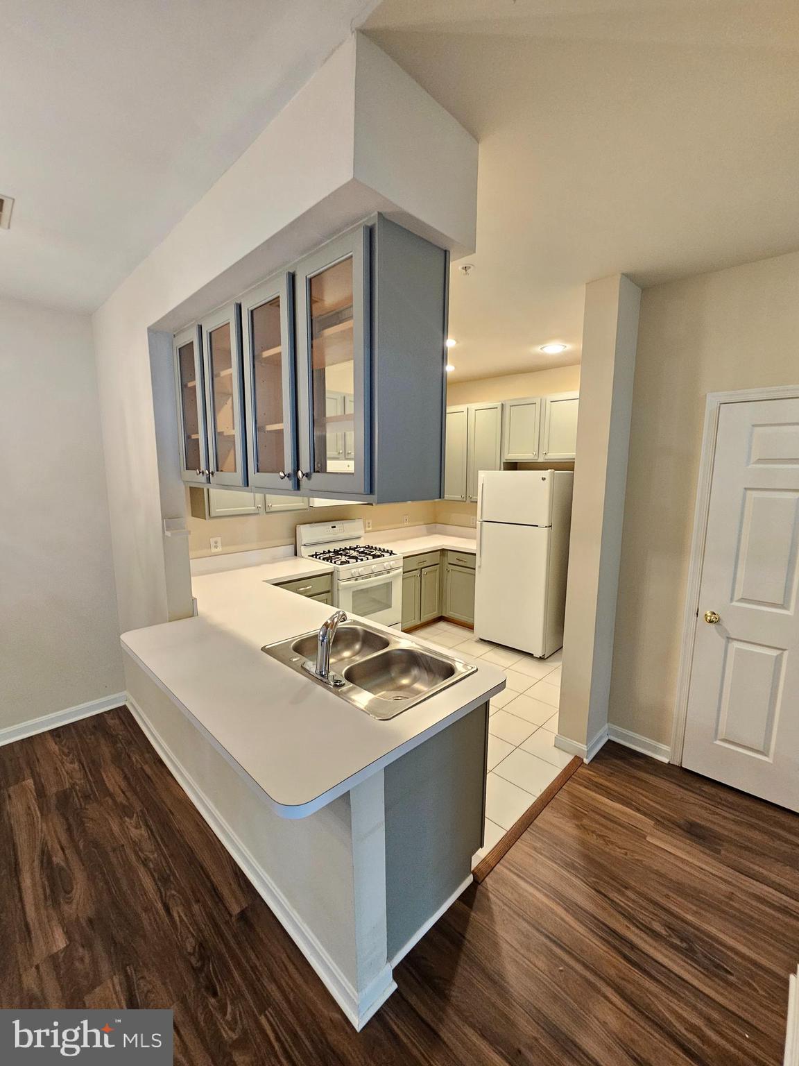 KING FARM - Residential Lease