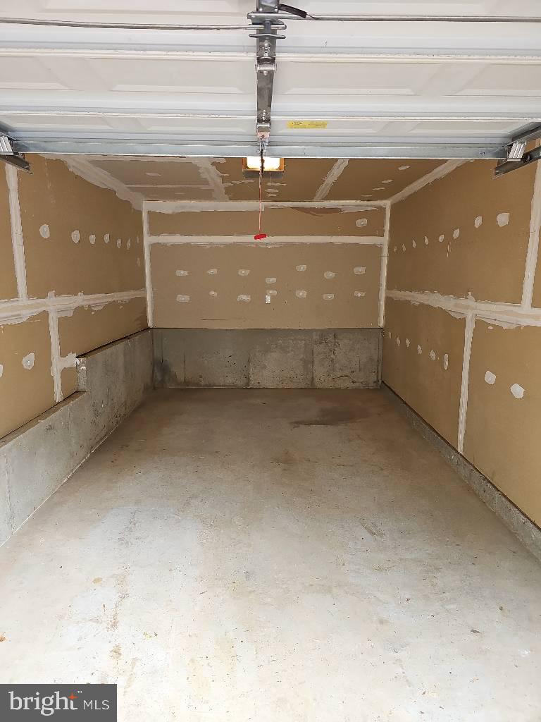 KING FARM - Residential Lease