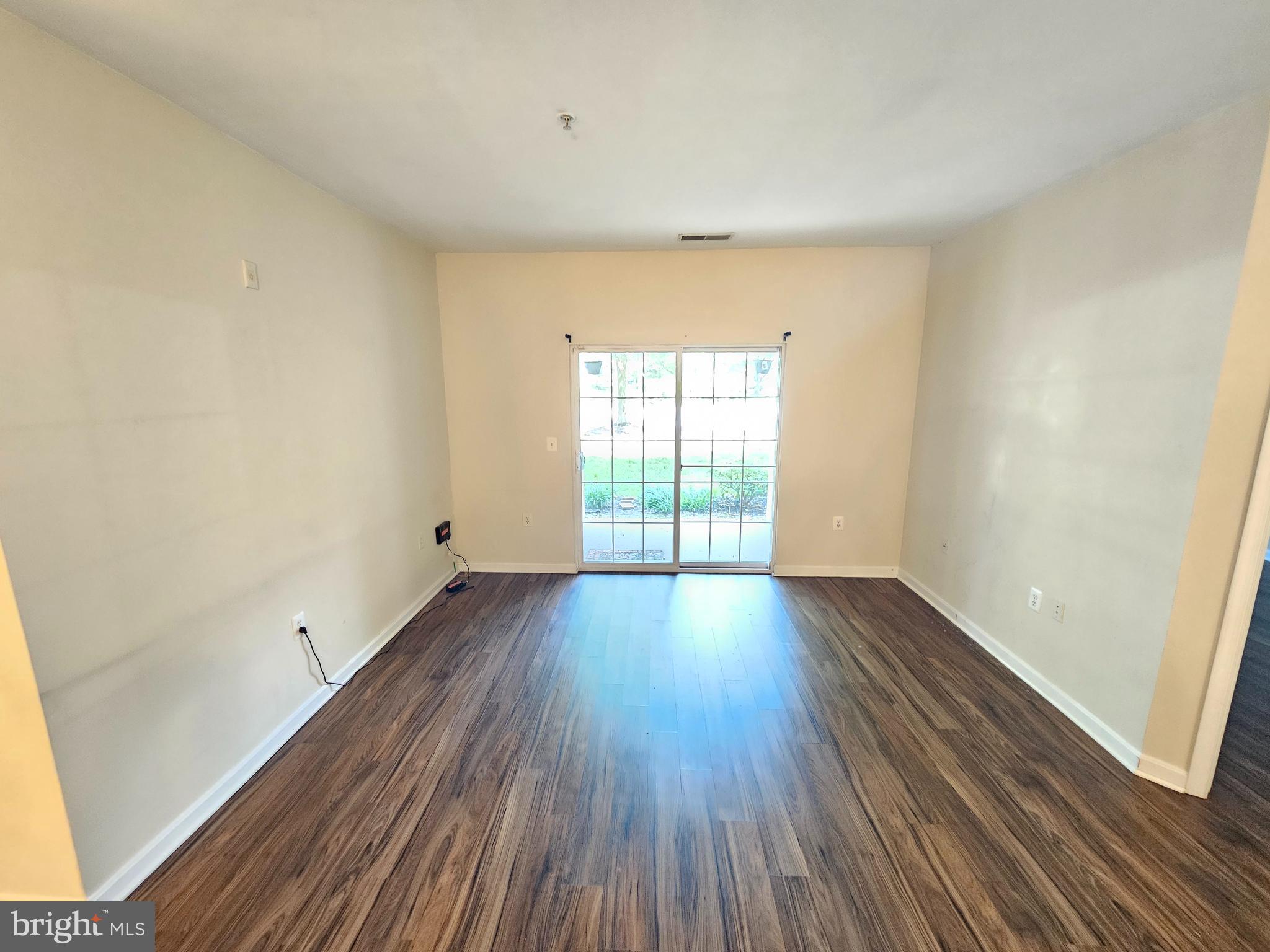 KING FARM - Residential Lease