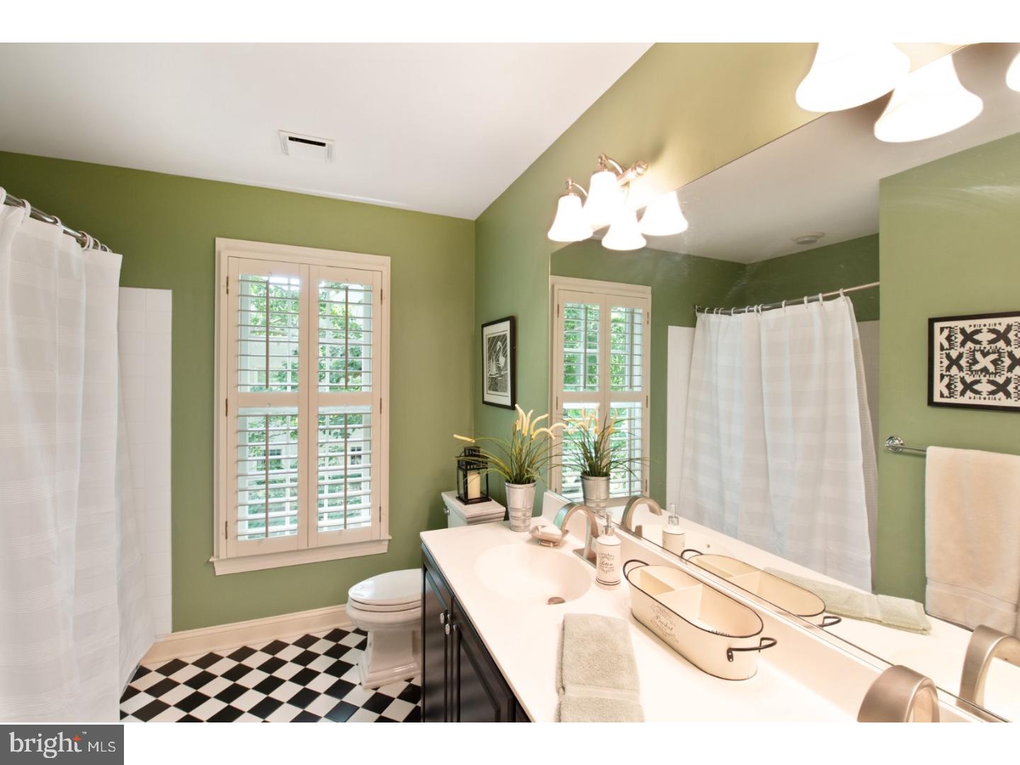 TREYBURN - Residential