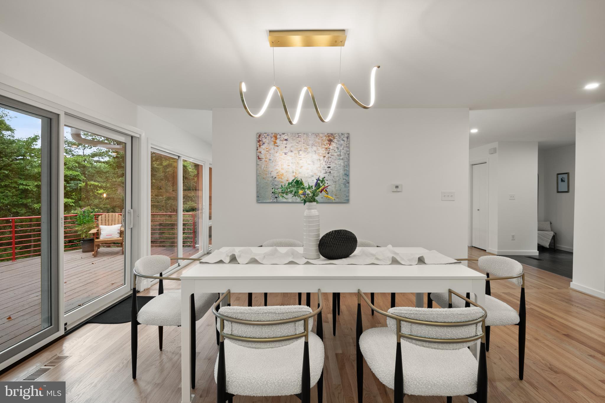 CARDEROCK SPRINGS - Residential