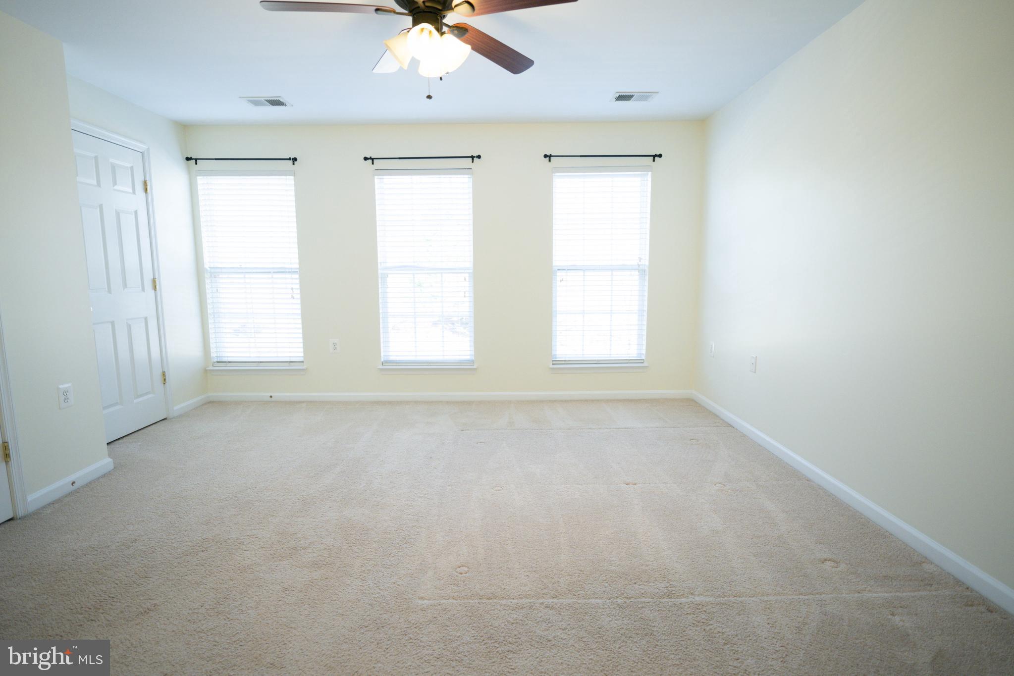 MARKET CENTER - Residential Lease